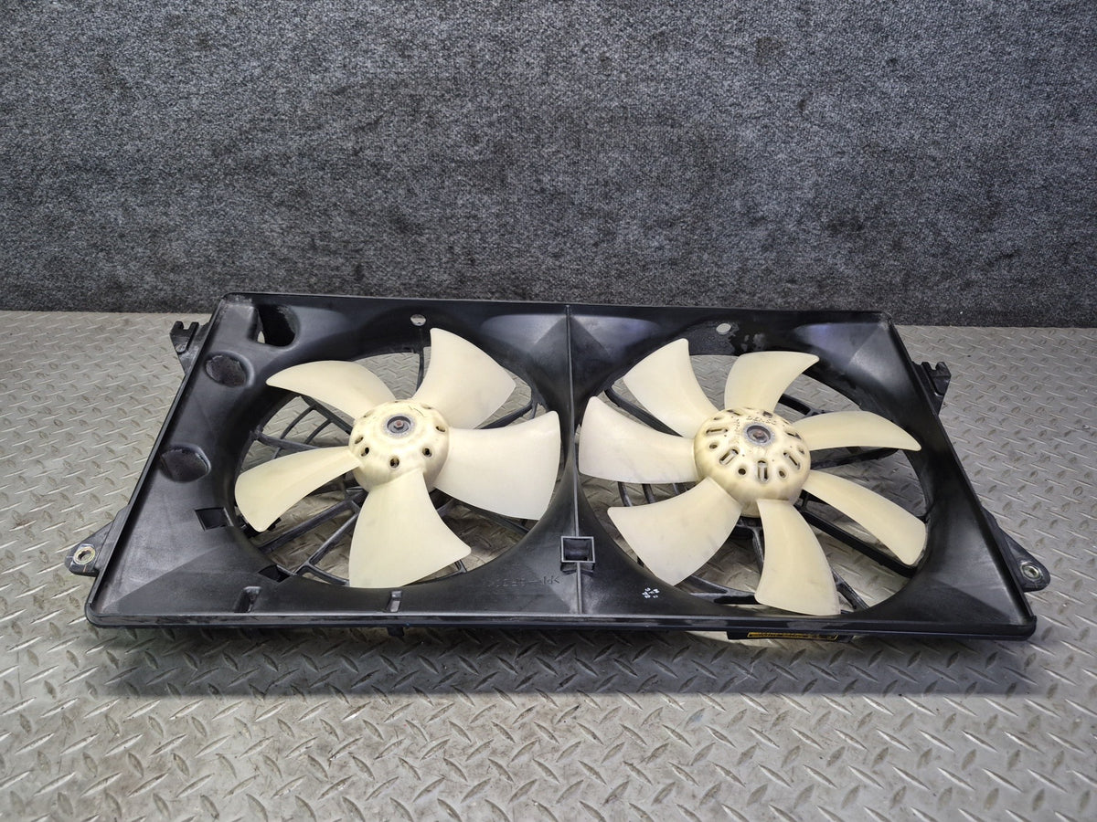 00-05 Toyota MR2 Spyder ZZW30L Engine Radiator Cooling Fan Motor Shroud 63K OEM
