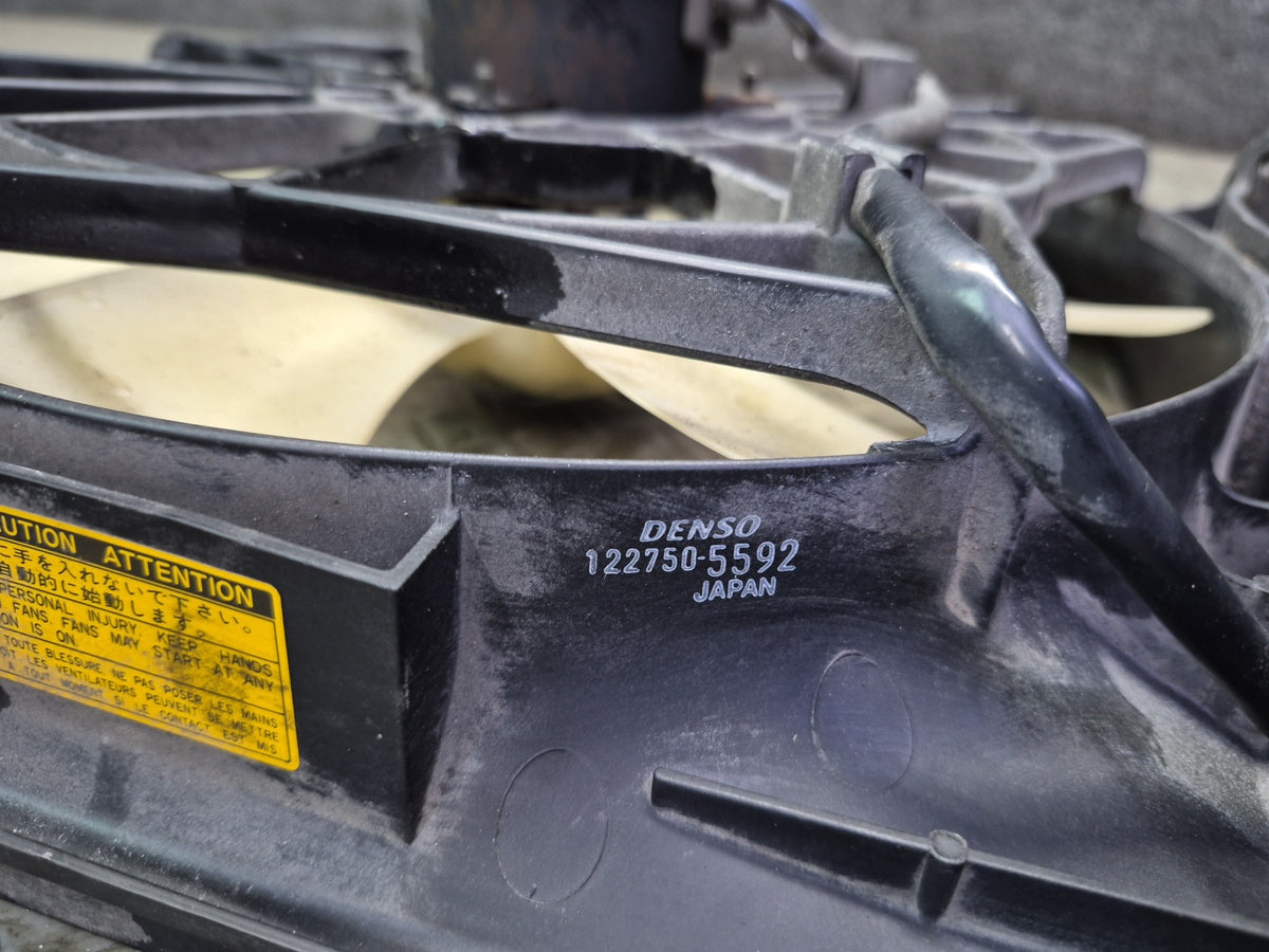 00-05 Toyota MR2 Spyder ZZW30L Engine Radiator Cooling Fan Motor Shroud 63K OEM