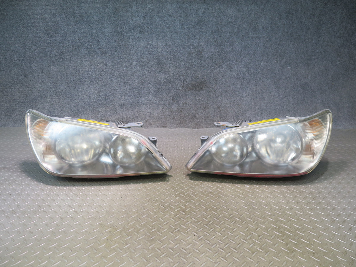 04-05 Lexus JCE10L IS300 Set of 2 Front Left Right Xenon HID Headlight Lamp OEM