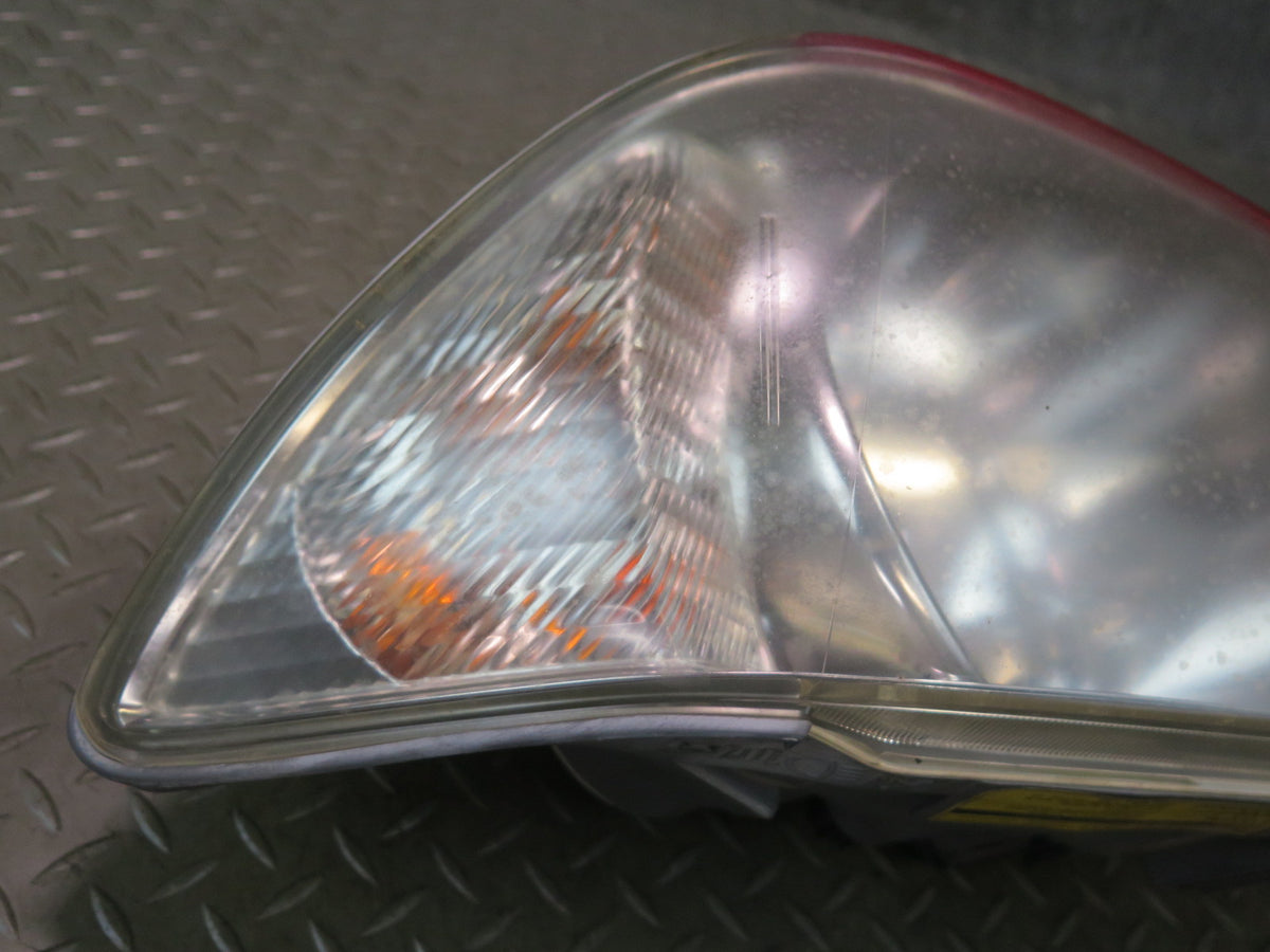 04-05 Lexus JCE10L IS300 Set of 2 Front Left Right Xenon HID Headlight Lamp OEM