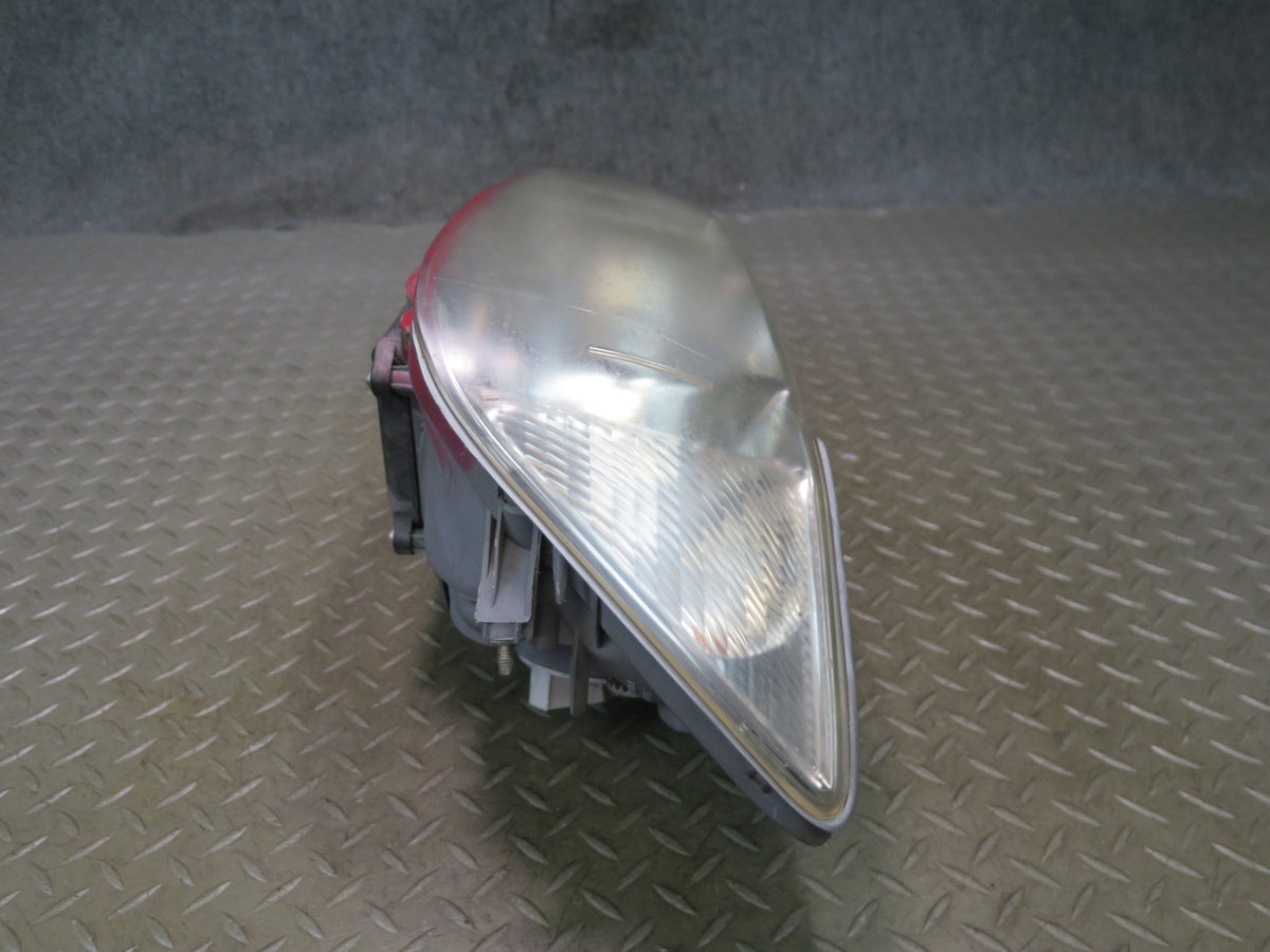 04-05 Lexus JCE10L IS300 Set of 2 Front Left Right Xenon HID Headlight Lamp OEM