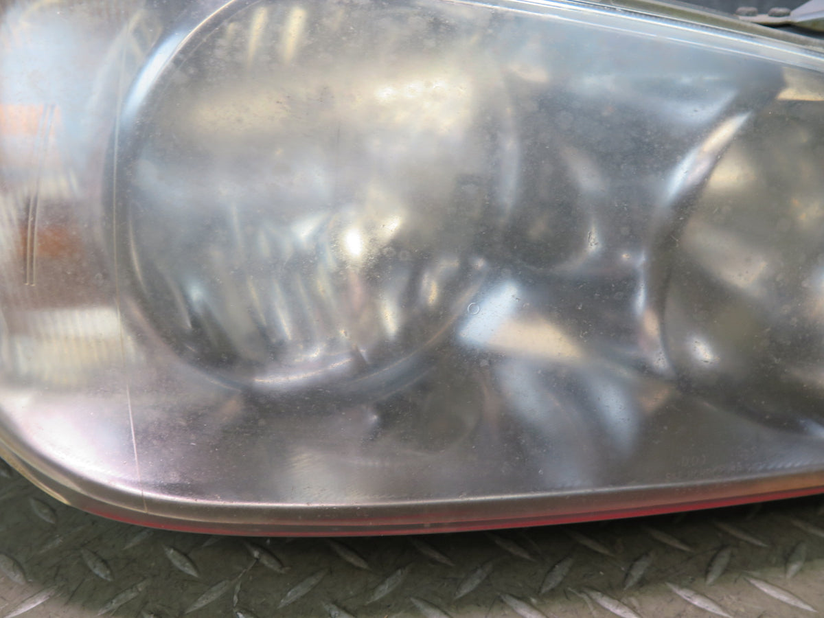 04-05 Lexus JCE10L IS300 Set of 2 Front Left Right Xenon HID Headlight Lamp OEM