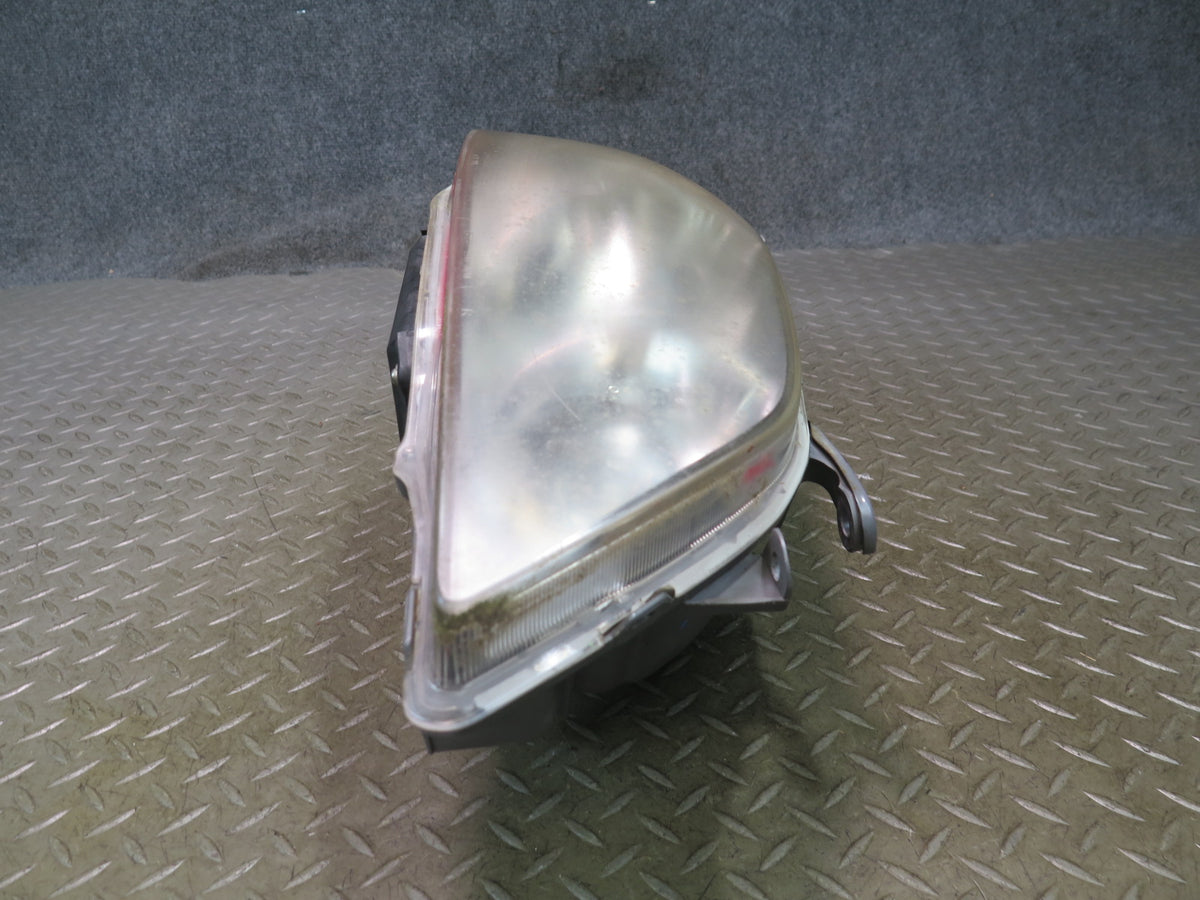 04-05 Lexus JCE10L IS300 Set of 2 Front Left Right Xenon HID Headlight Lamp OEM