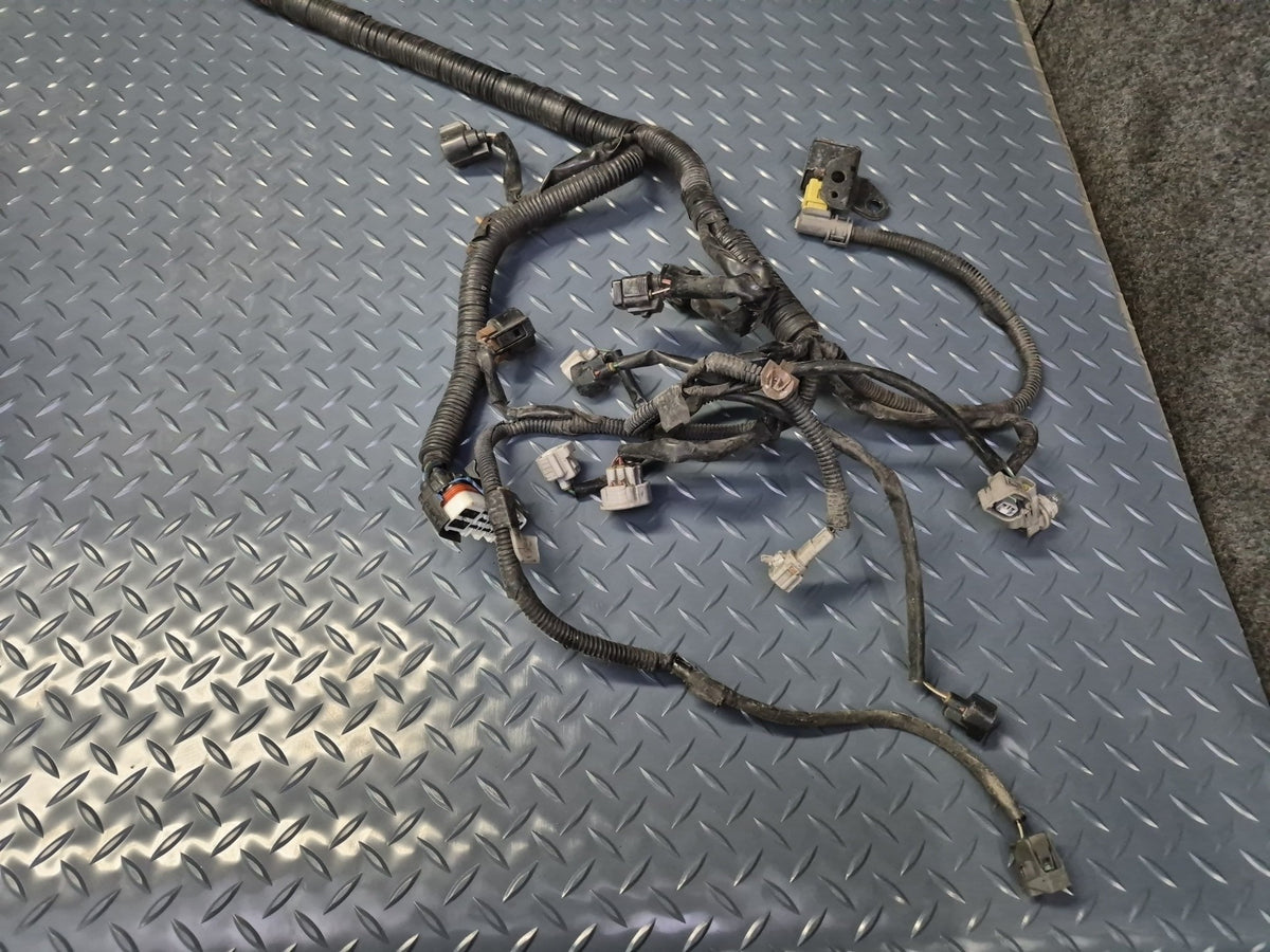 02-05 Lexus JCE10L IS300 2JZGE A/T Engine Bay Wire Wiring Harness w Fuse Box OEM