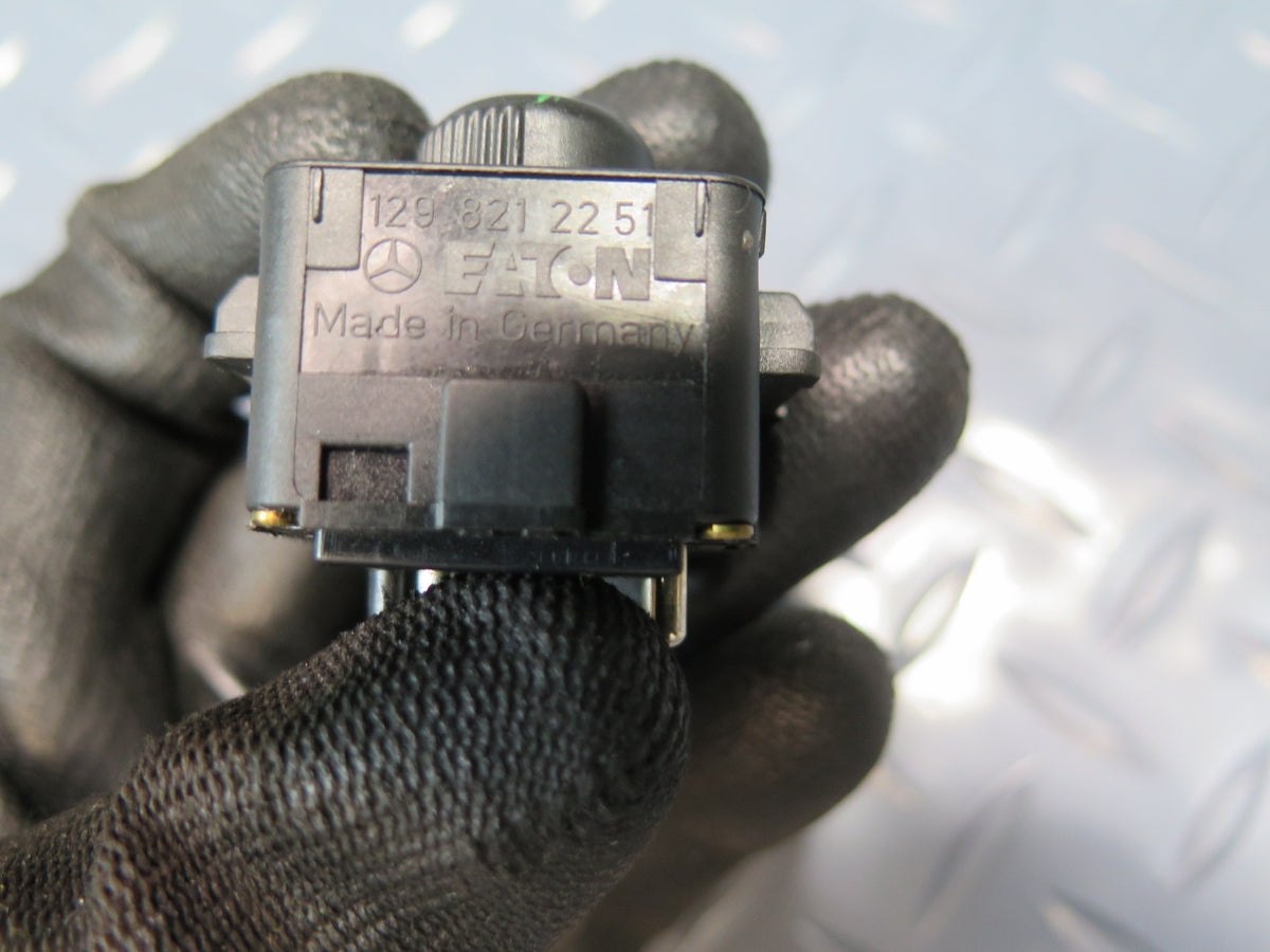 94-02 Mercedes R129 Sl-class Side View Mirror Control Switch 1298212251 OEM