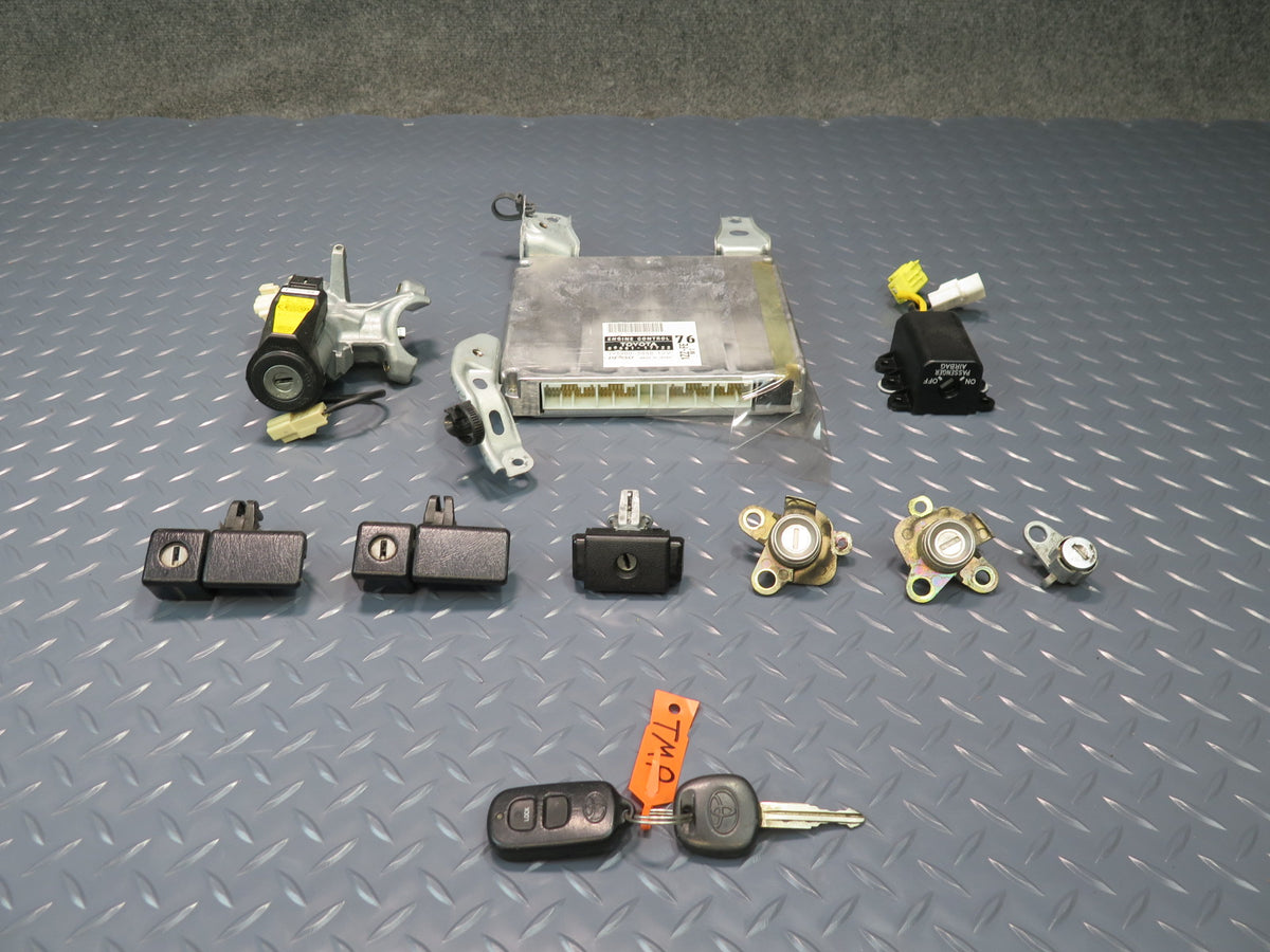 2004 Toyota MR2 Spyder ZZW30L M/T ECU ECM Ignition Glove Door Lock KEY Set OEM