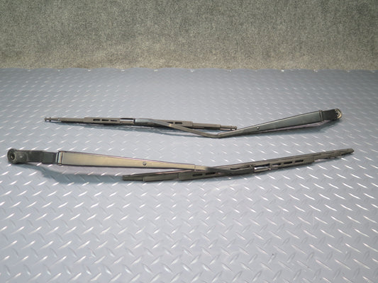 00-05 Toyota MR2 Spyder ZZW30L Set of 2 Front Left & Right Wiper Arm OEM