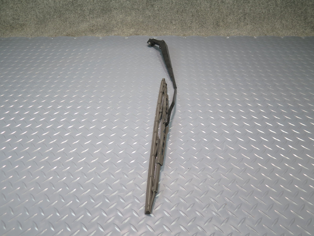 00-05 Toyota MR2 Spyder ZZW30L Set of 2 Front Left & Right Wiper Arm OEM