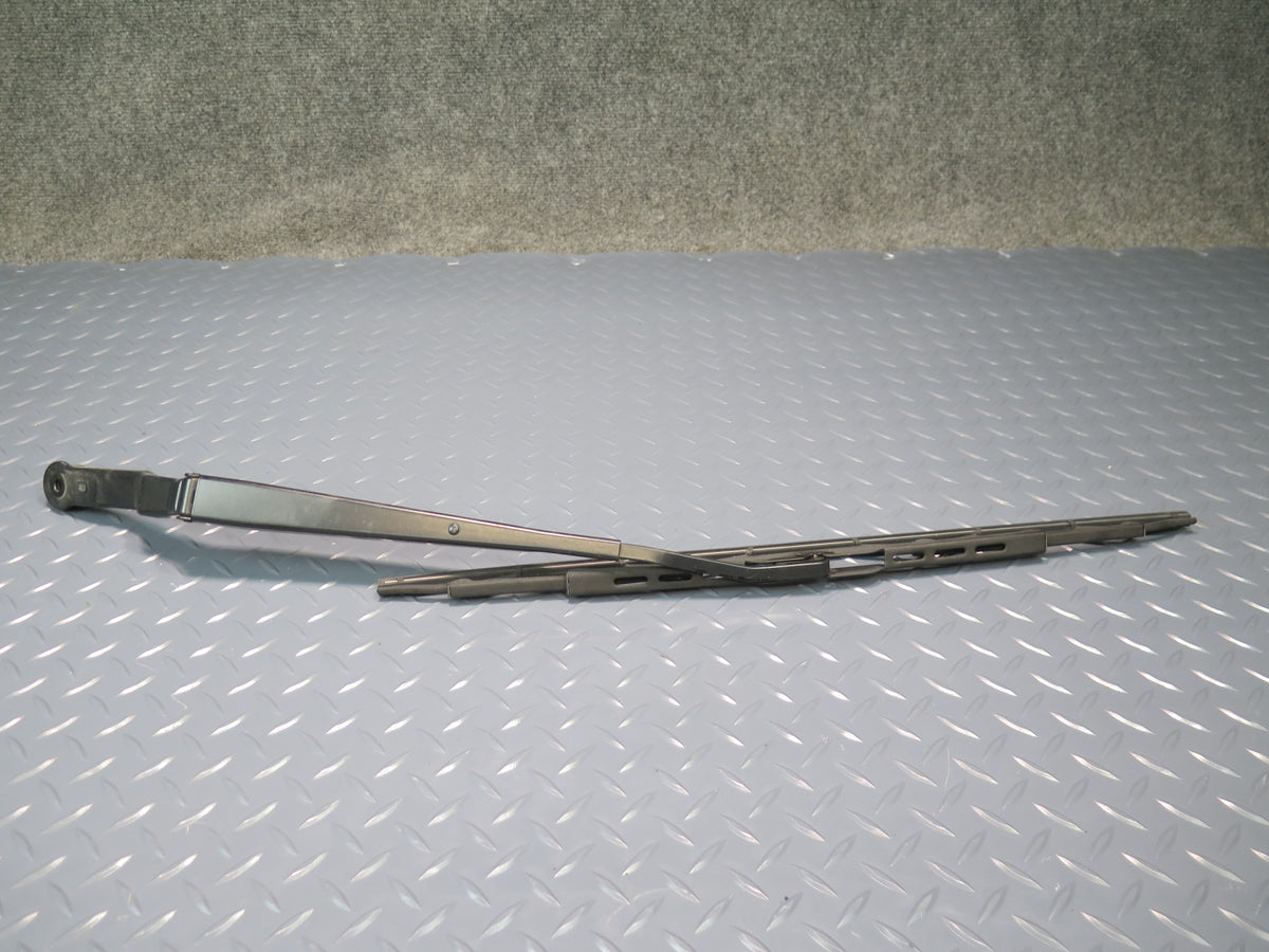 00-05 Toyota MR2 Spyder ZZW30L Set of 2 Front Left & Right Wiper Arm OEM
