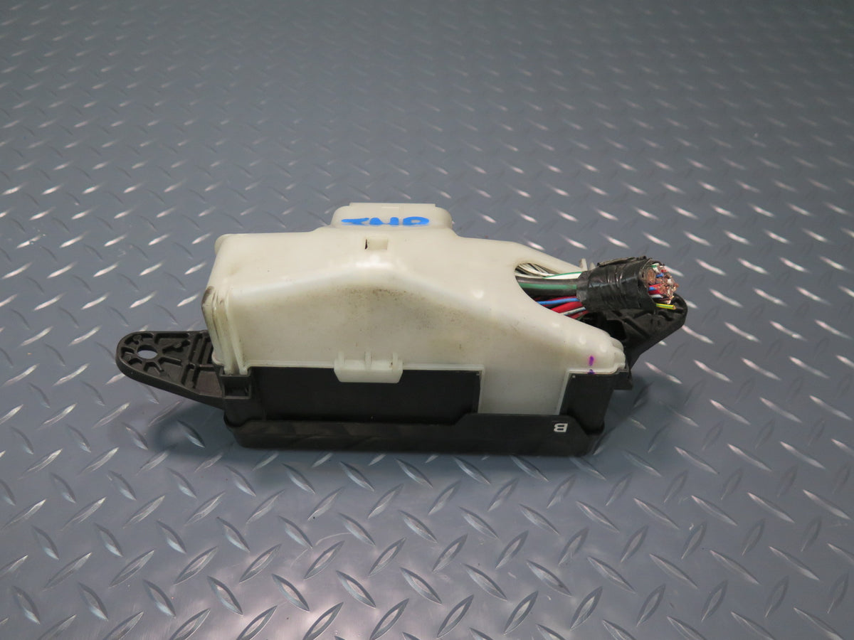 00-05 Toyota MR2 Spyder Front Left Luggage Compartment Fuse Relay Box OEM