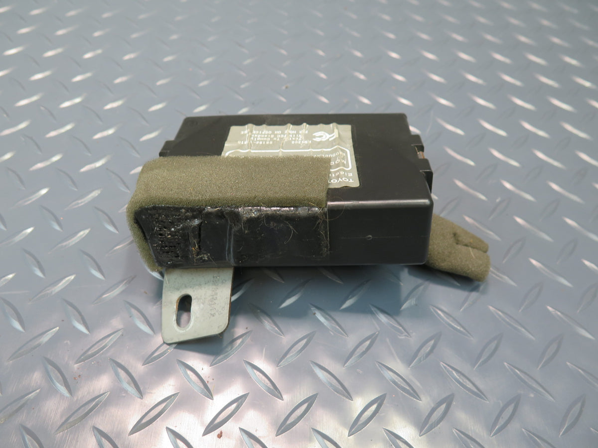 03-05 Toyota MR2 Spyder ZZW30L Keyless Entry Control Module 08190-17810 OEM