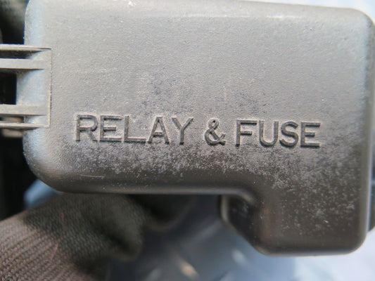 00-05 Toyota MR2 Spyder Front Right Luggage Compartment DRL Fuse Relay Box OEM