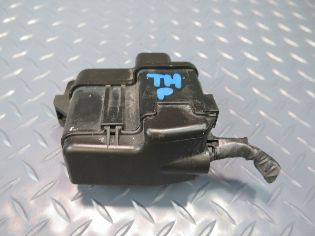 00-05 Toyota MR2 Spyder Front Right Luggage Compartment DRL Fuse Relay Box OEM