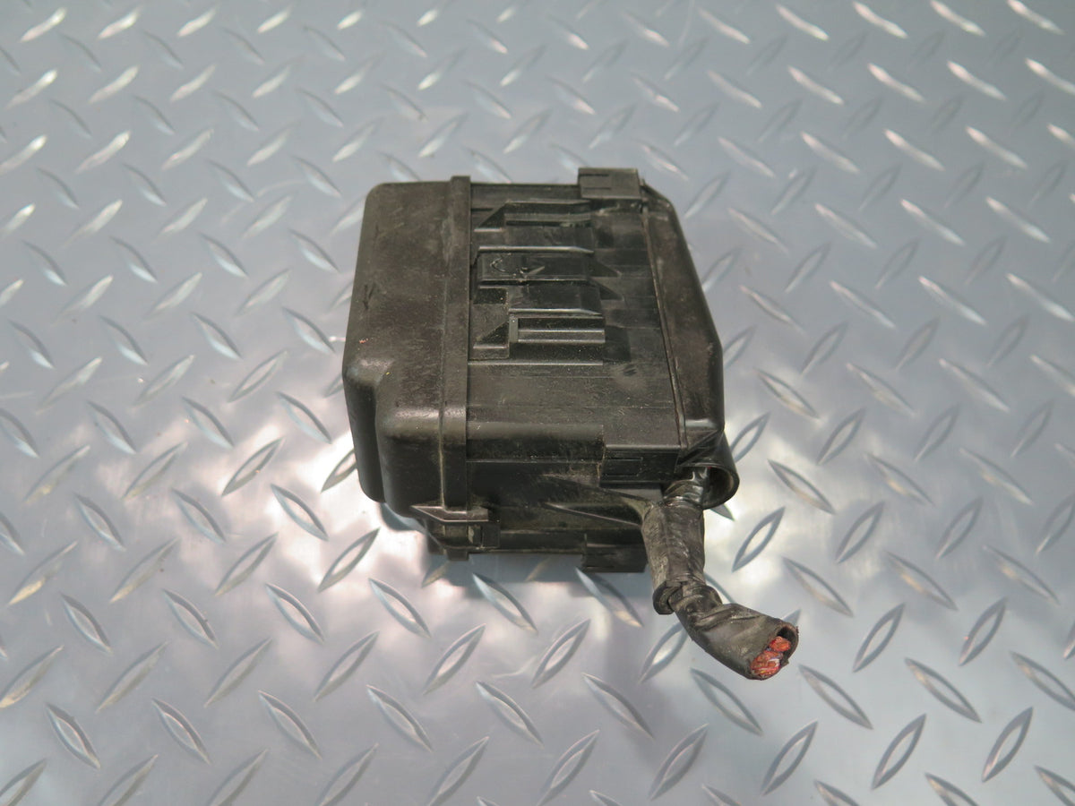 00-05 Toyota MR2 Spyder Front Right Luggage Compartment DRL Fuse Relay Box OEM