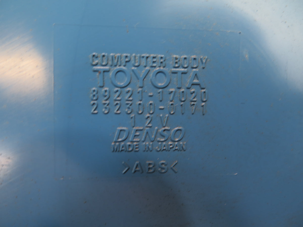 00-05 Toyota MR2 Spyder ZZW30L Multiplex Body Control Module 89221-17020 OEM