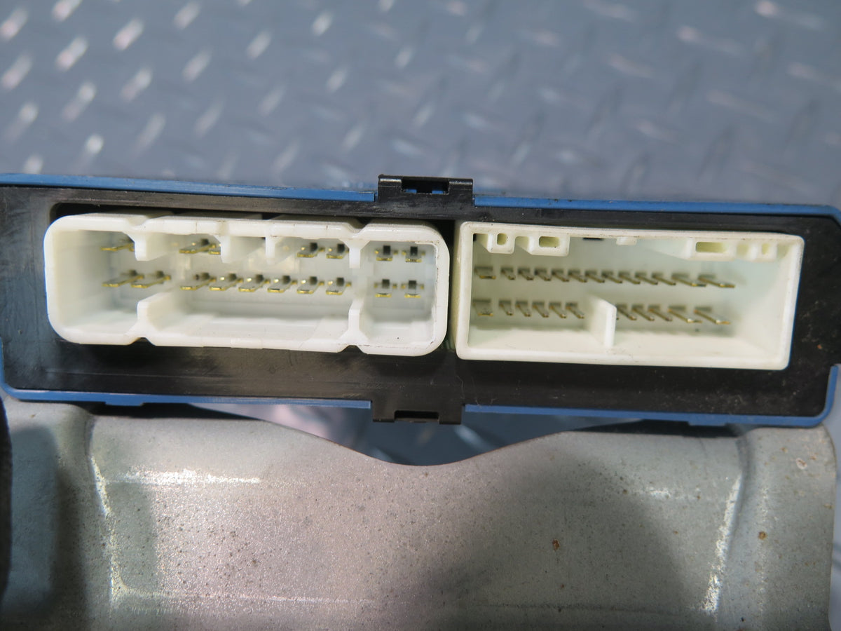00-05 Toyota MR2 Spyder ZZW30L Multiplex Body Control Module 89221-17020 OEM