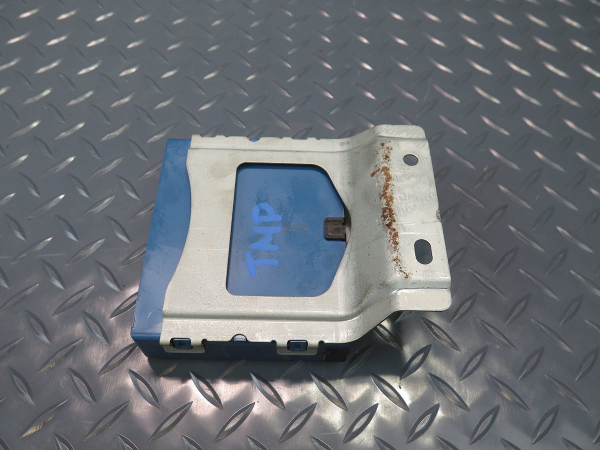 00-05 Toyota MR2 Spyder ZZW30L Multiplex Body Control Module 89221-17020 OEM