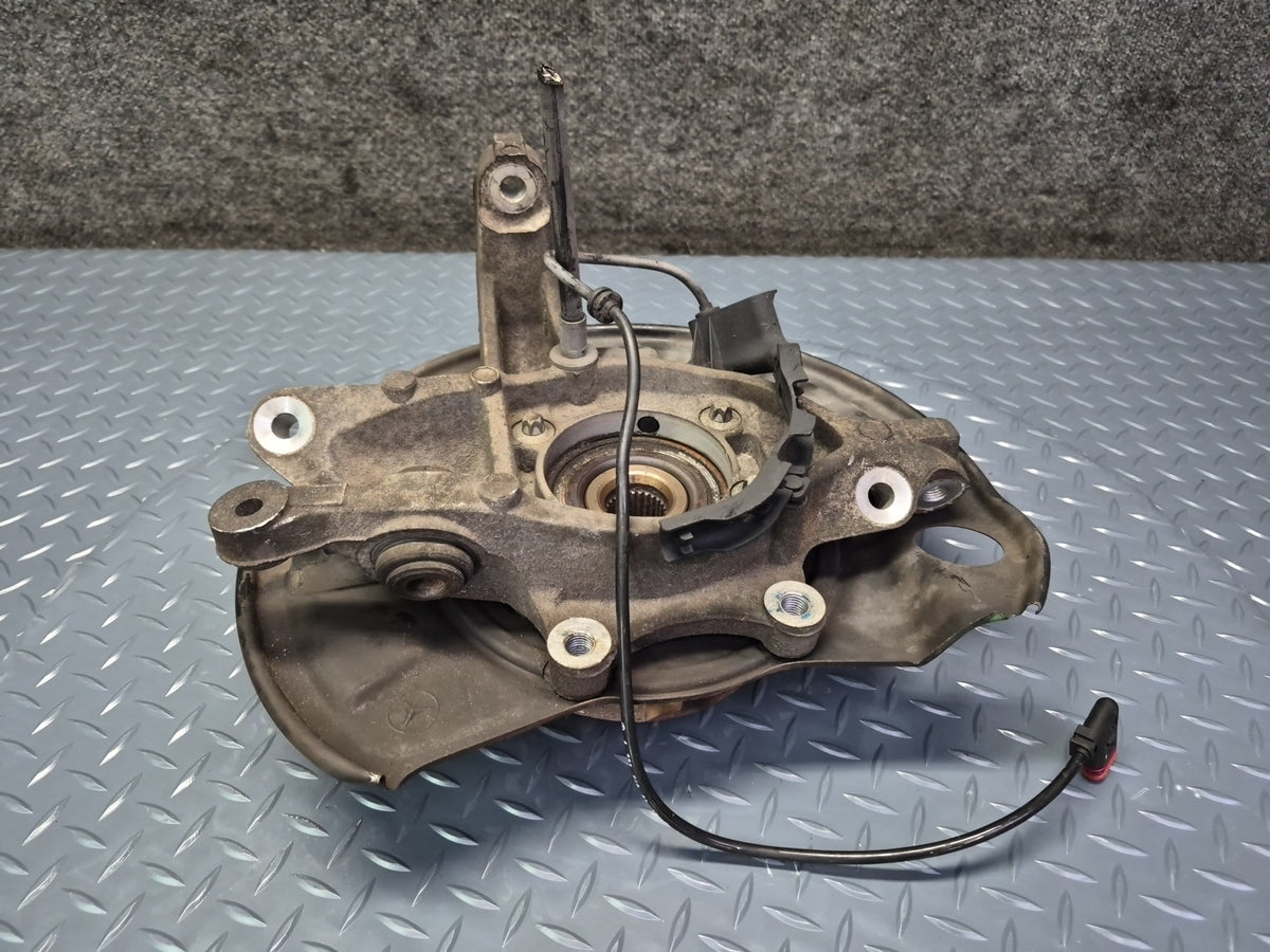 08-13 Mercedes W221 S63 AMG RWD Rear Right Spindle Knuckle Wheel Hub OEM