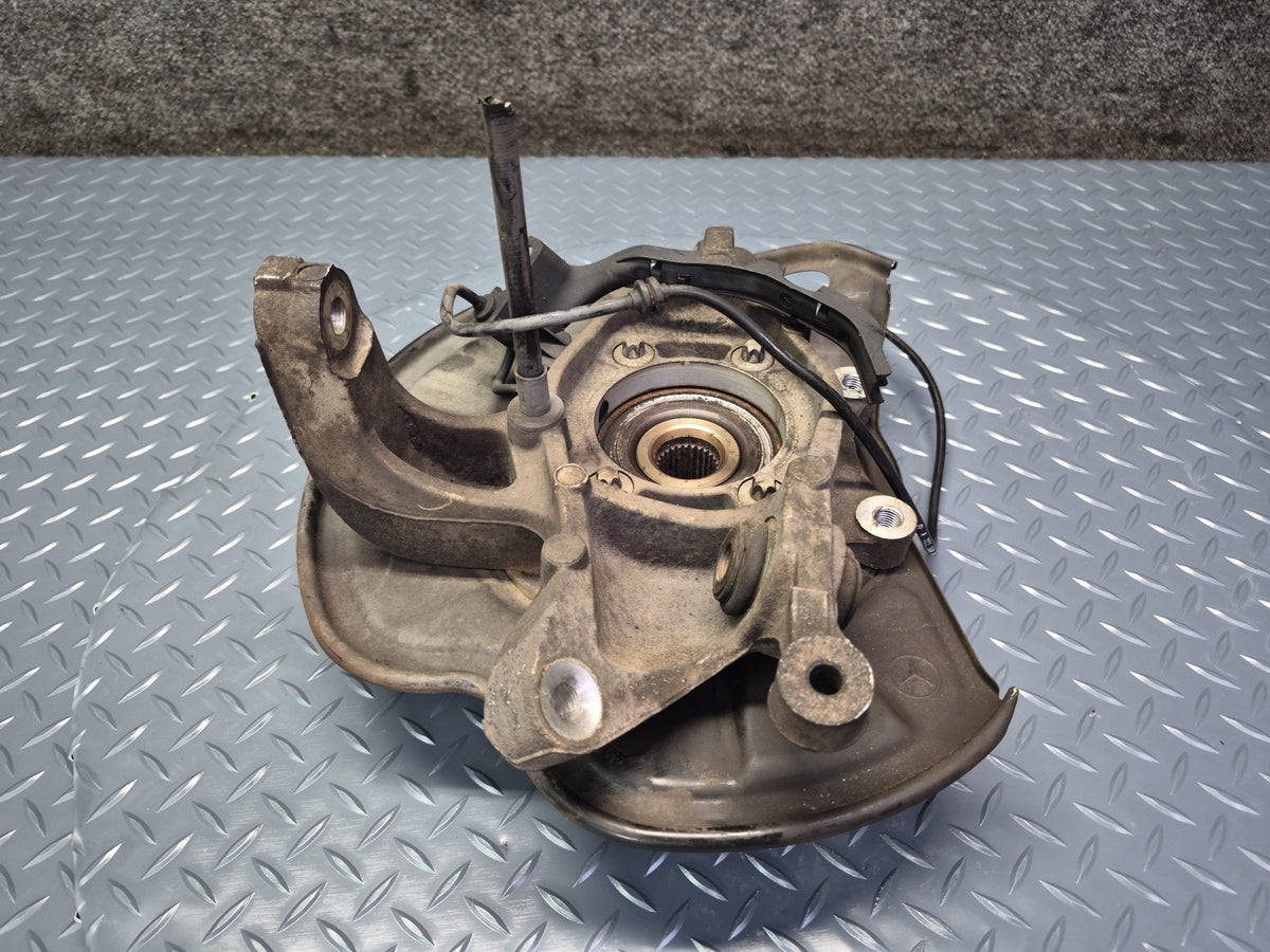 08-13 Mercedes W221 S63 AMG RWD Rear Right Spindle Knuckle Wheel Hub OEM
