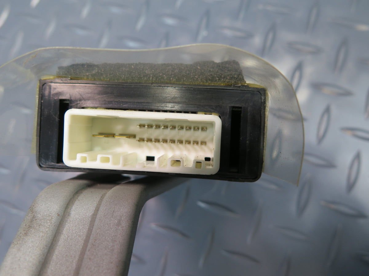 03-05 Toyota MR2 Spyder ZZW30L DRL Daytime Running Light Relay Module Unit OEM