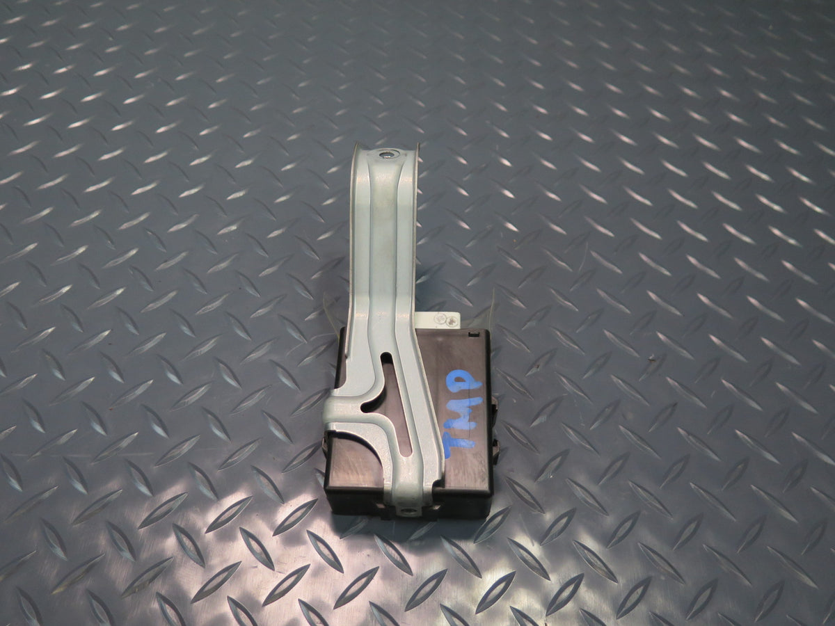 03-05 Toyota MR2 Spyder ZZW30L DRL Daytime Running Light Relay Module Unit OEM