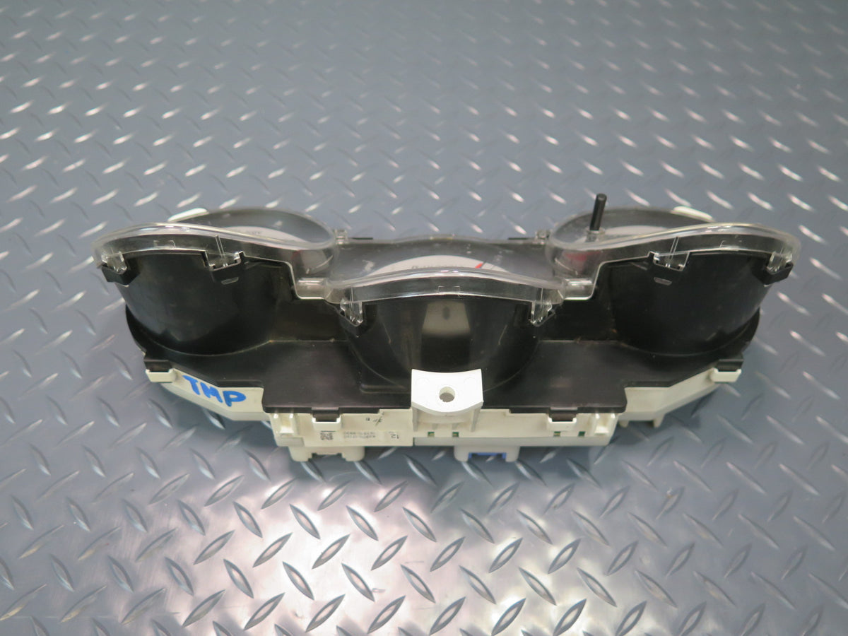 03-05 Toyota MR2 Spyder ZZW30L M/T Instrument Cluster Gauge Speedometer OEM