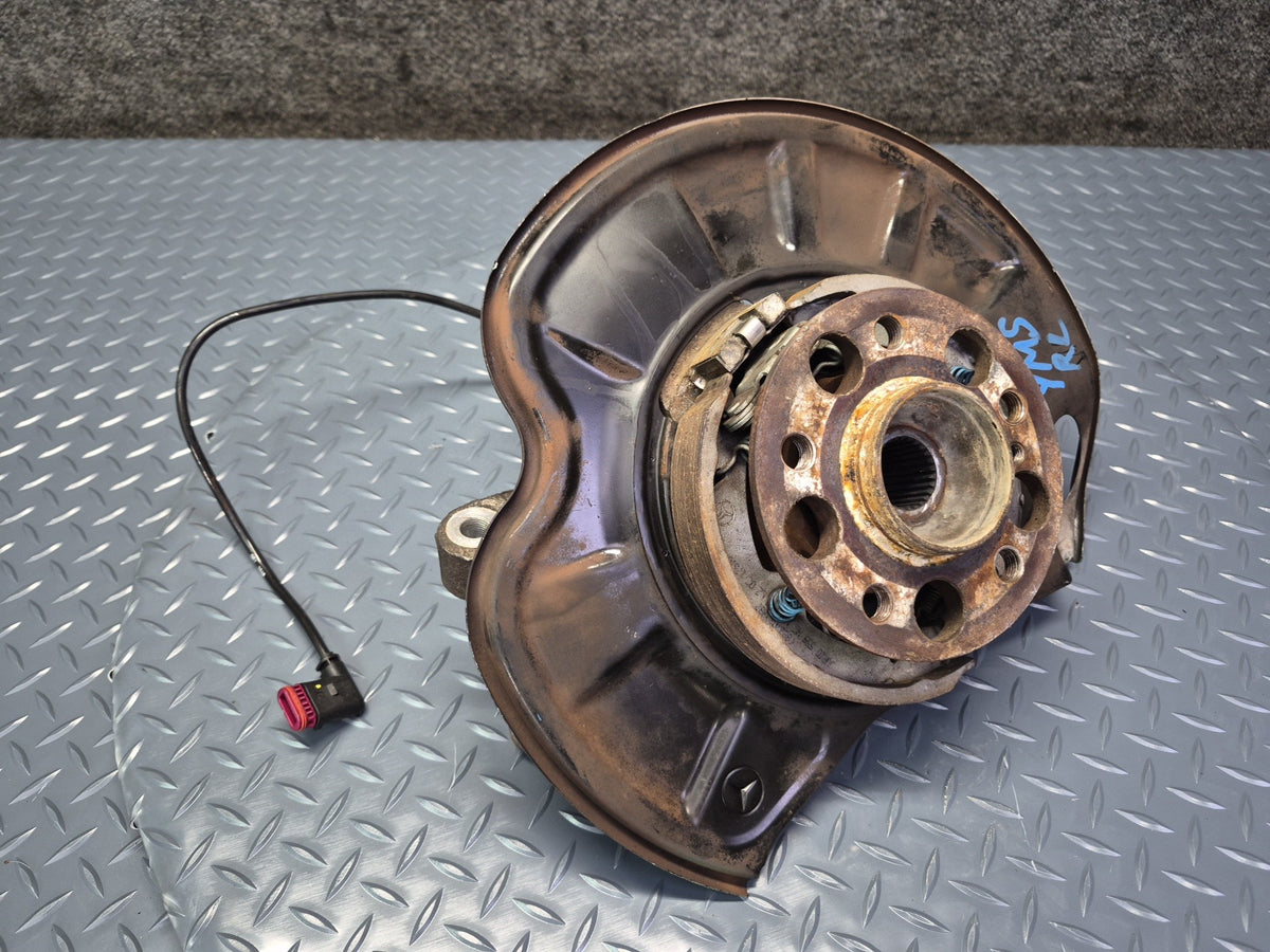 08-13 Mercedes W221 S63 AMG RWD Rear Left Spindle Knuckle Wheel Hub OEM