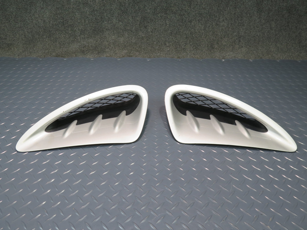 03-05 Toyota MR2 Spyder ZZW30L Set of 2 Rear Quarter Air Vent Scoop Grille OEM