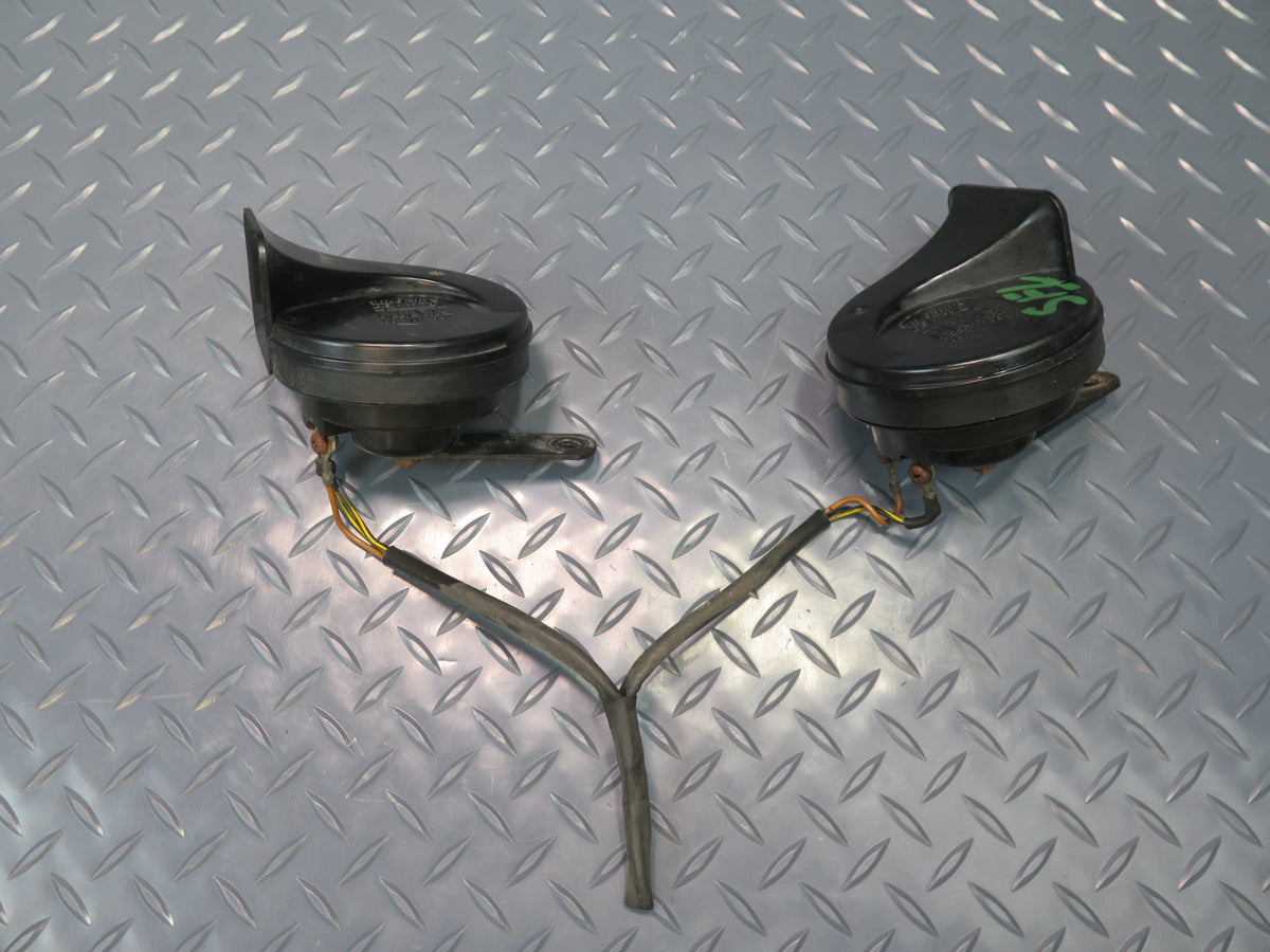 94-02 Mercedes R129 Sl-class Set of 2 High & Low Tone Note Pitch Horn Signal OEM