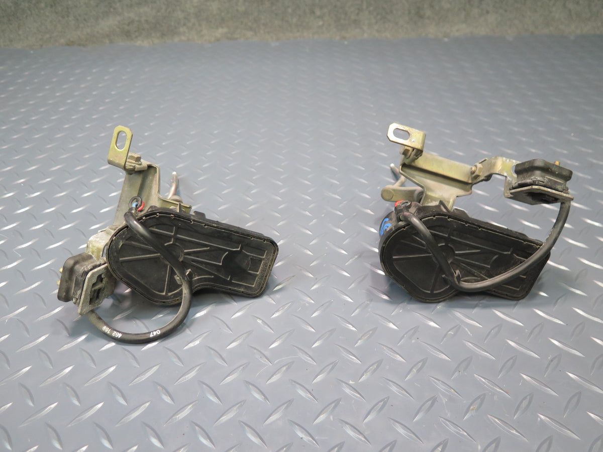 94-02 Mercedes R129 Sl-class Set of 2 Front Left Right Headlight Wiper Motor OEM
