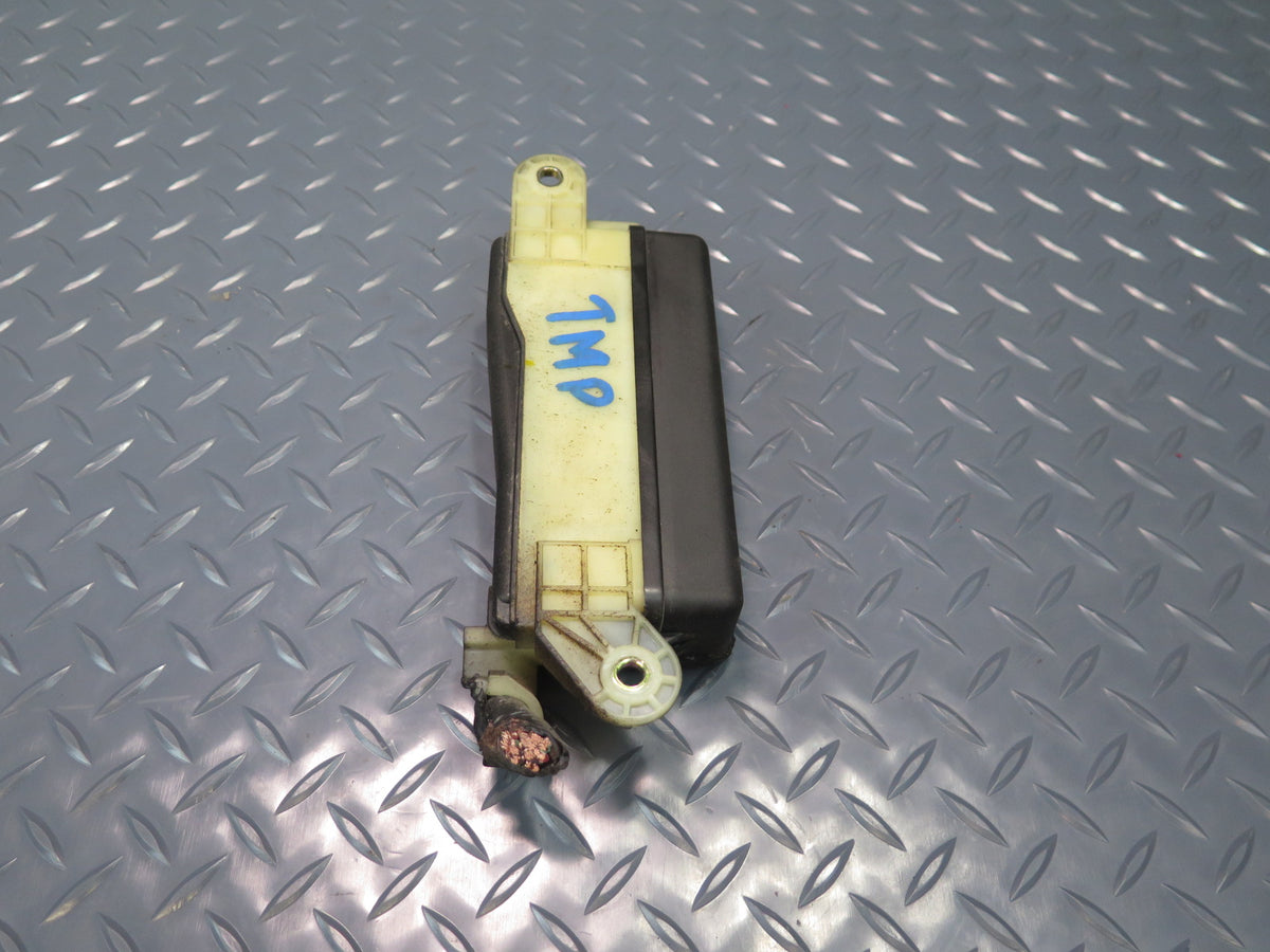00-05 Toyota MR2 Spyder ZZW30L Interior Fuse Relay Box OEM