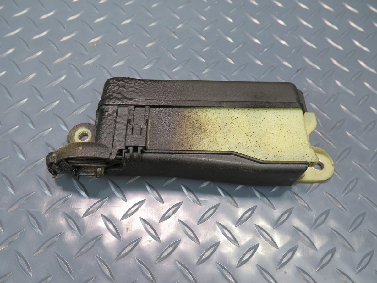 00-05 Toyota MR2 Spyder ZZW30L Interior Fuse Relay Box OEM