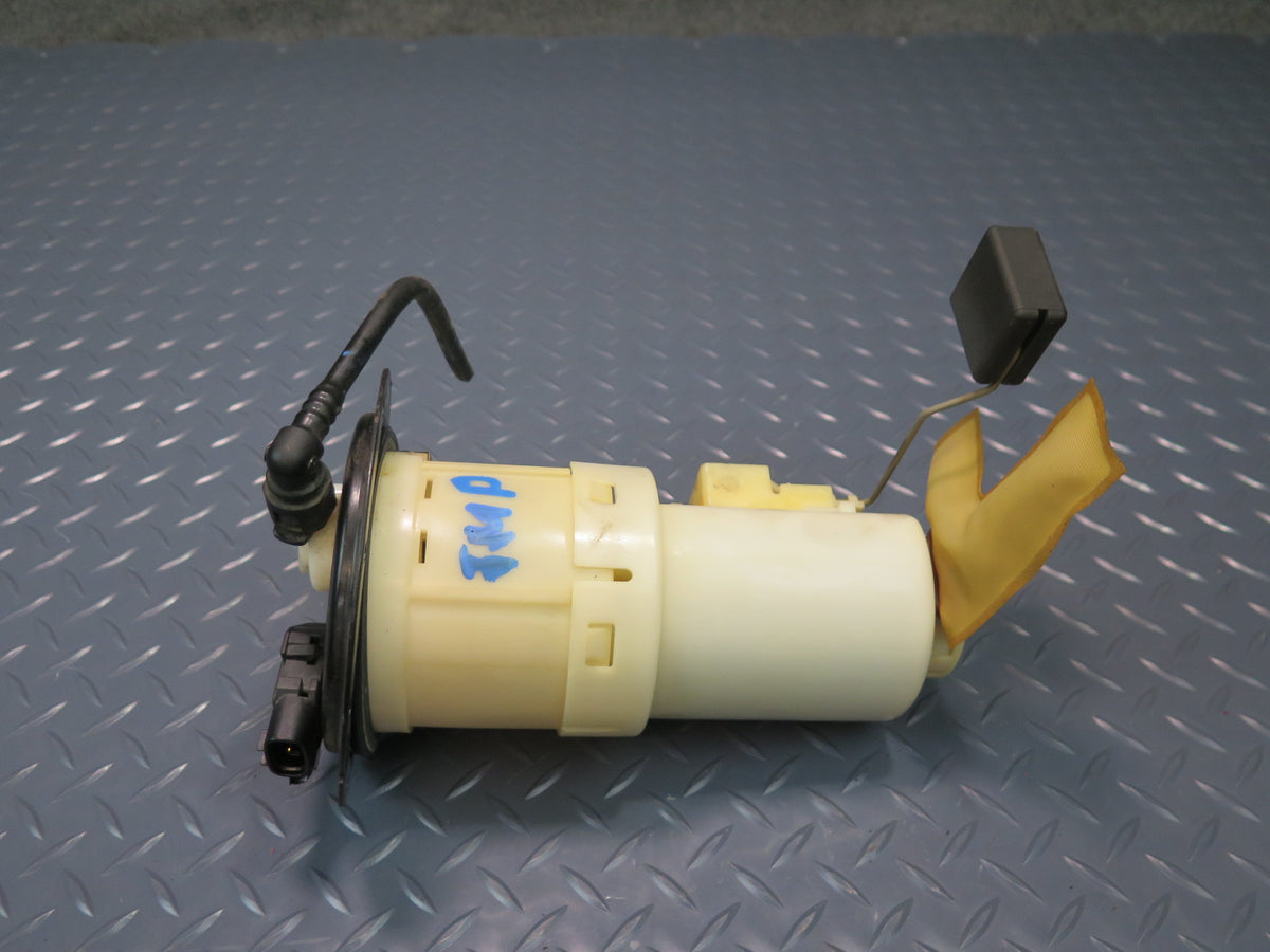 00-05 Toyota MR2 Spyder ZZW30L Fuel Pump Level Sensor Assembly w Evap Sensor OEM