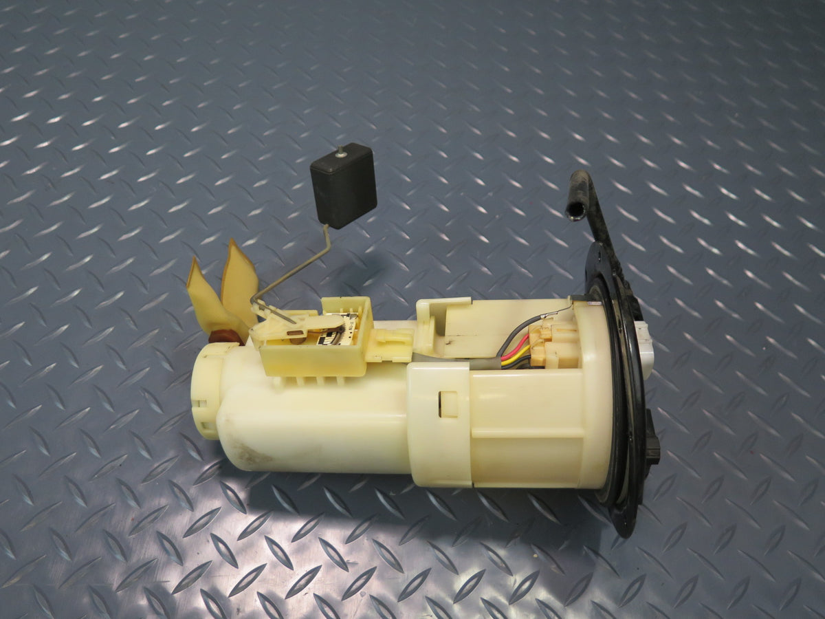 00-05 Toyota MR2 Spyder ZZW30L Fuel Pump Level Sensor Assembly w Evap Sensor OEM