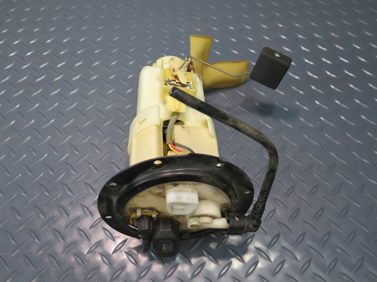 00-05 Toyota MR2 Spyder ZZW30L Fuel Pump Level Sensor Assembly w Evap Sensor OEM