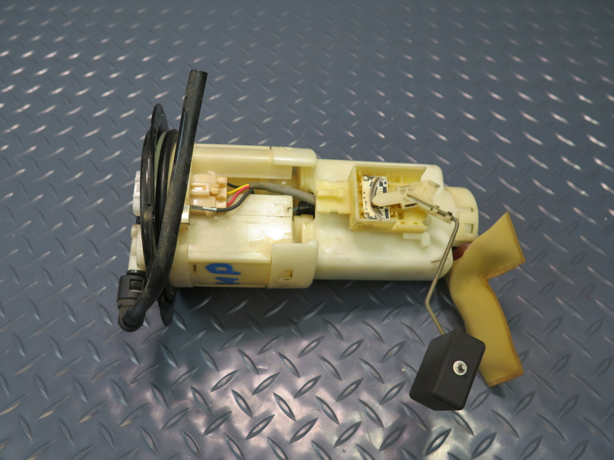 00-05 Toyota MR2 Spyder ZZW30L Fuel Pump Level Sensor Assembly w Evap Sensor OEM