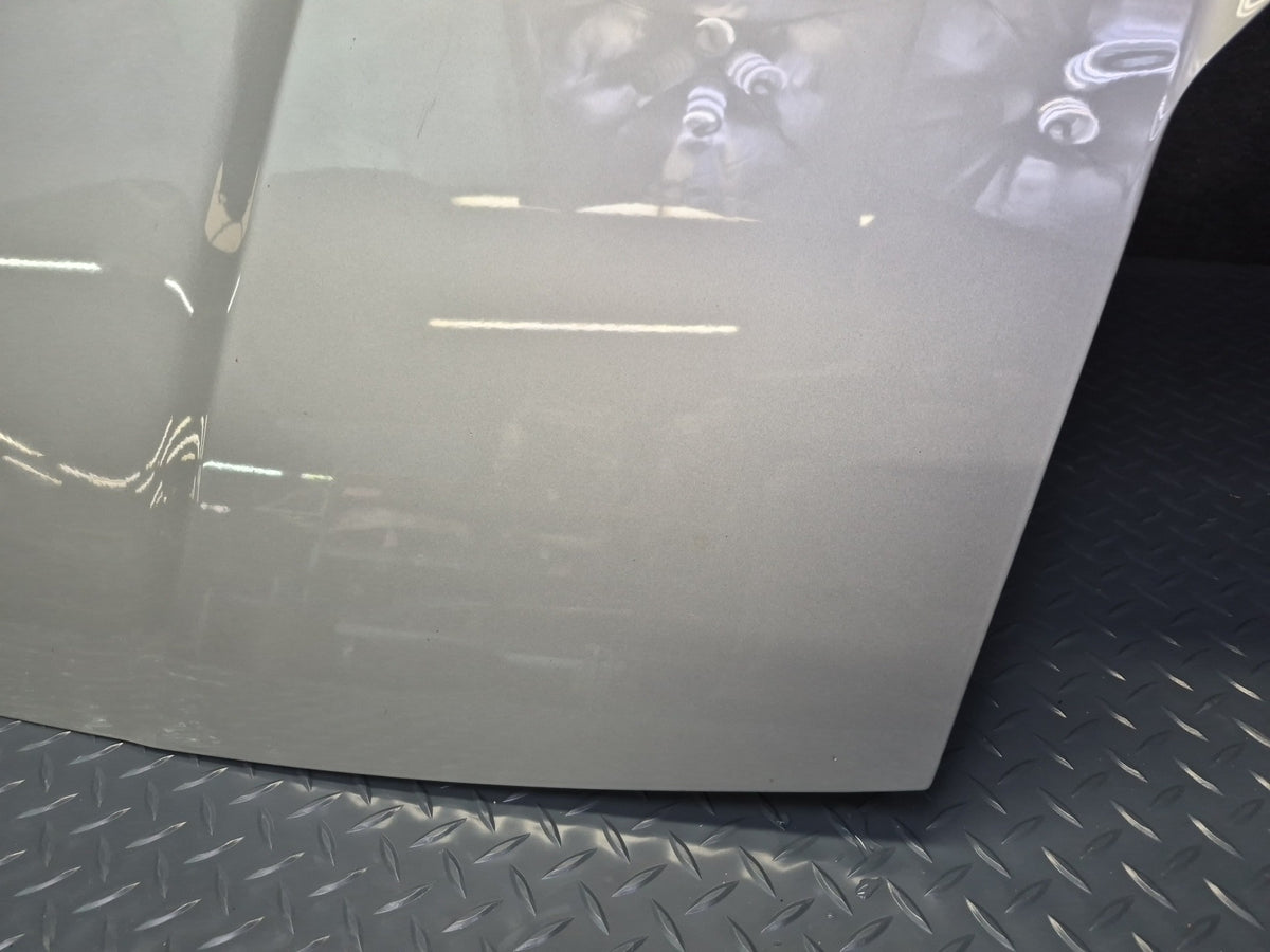 00-05 Toyota MR2 Spyder ZZW30L Front Hood Bonnet Shell Panel Silver OEM