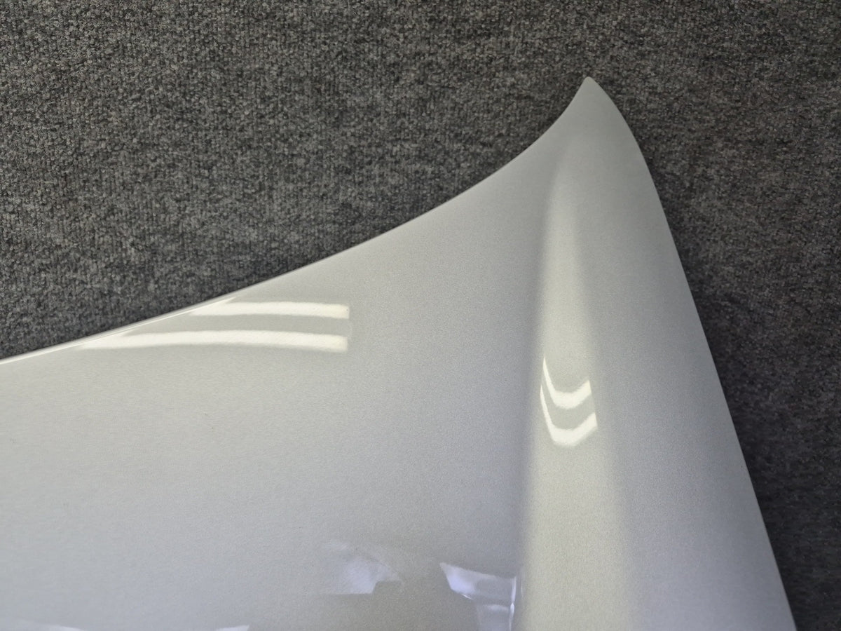 00-05 Toyota MR2 Spyder ZZW30L Front Hood Bonnet Shell Panel Silver OEM