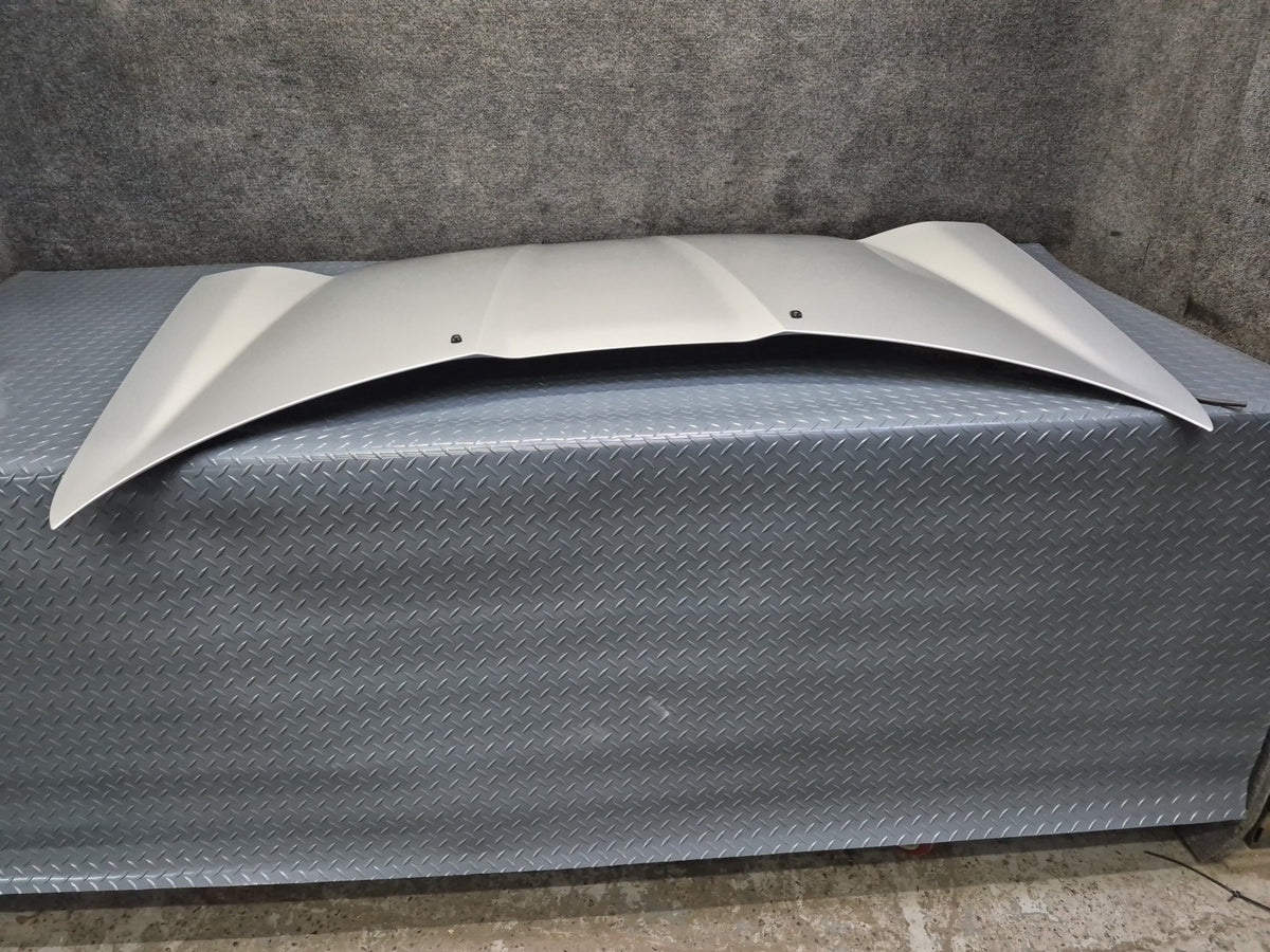 00-05 Toyota MR2 Spyder ZZW30L Front Hood Bonnet Shell Panel Silver OEM