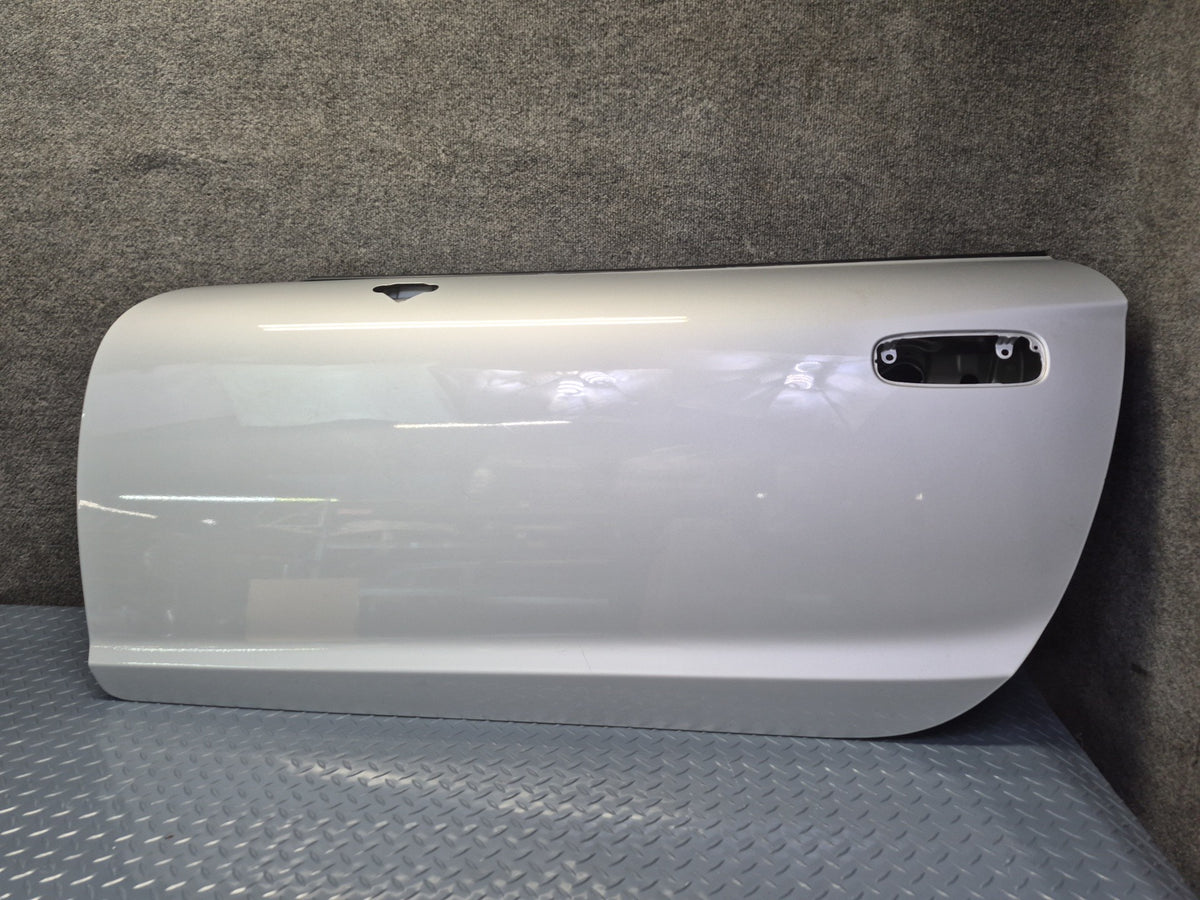 00-05 Toyota MR2 Spyder ZZW30L Left Door Shell Panel Silver OEM
