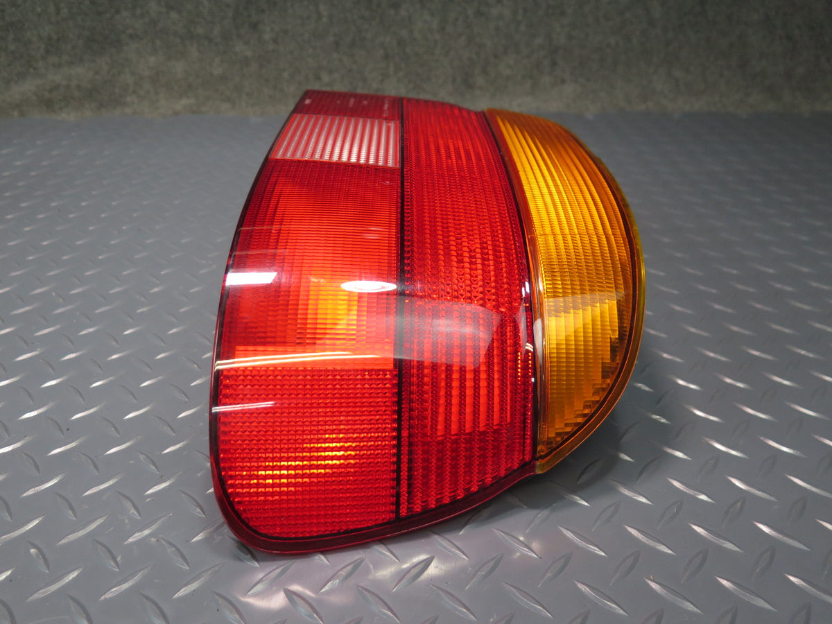 97-00 BMW E39 540i Sedan Set of 2 Rear Left & Right Tail Light Lamp OEM
