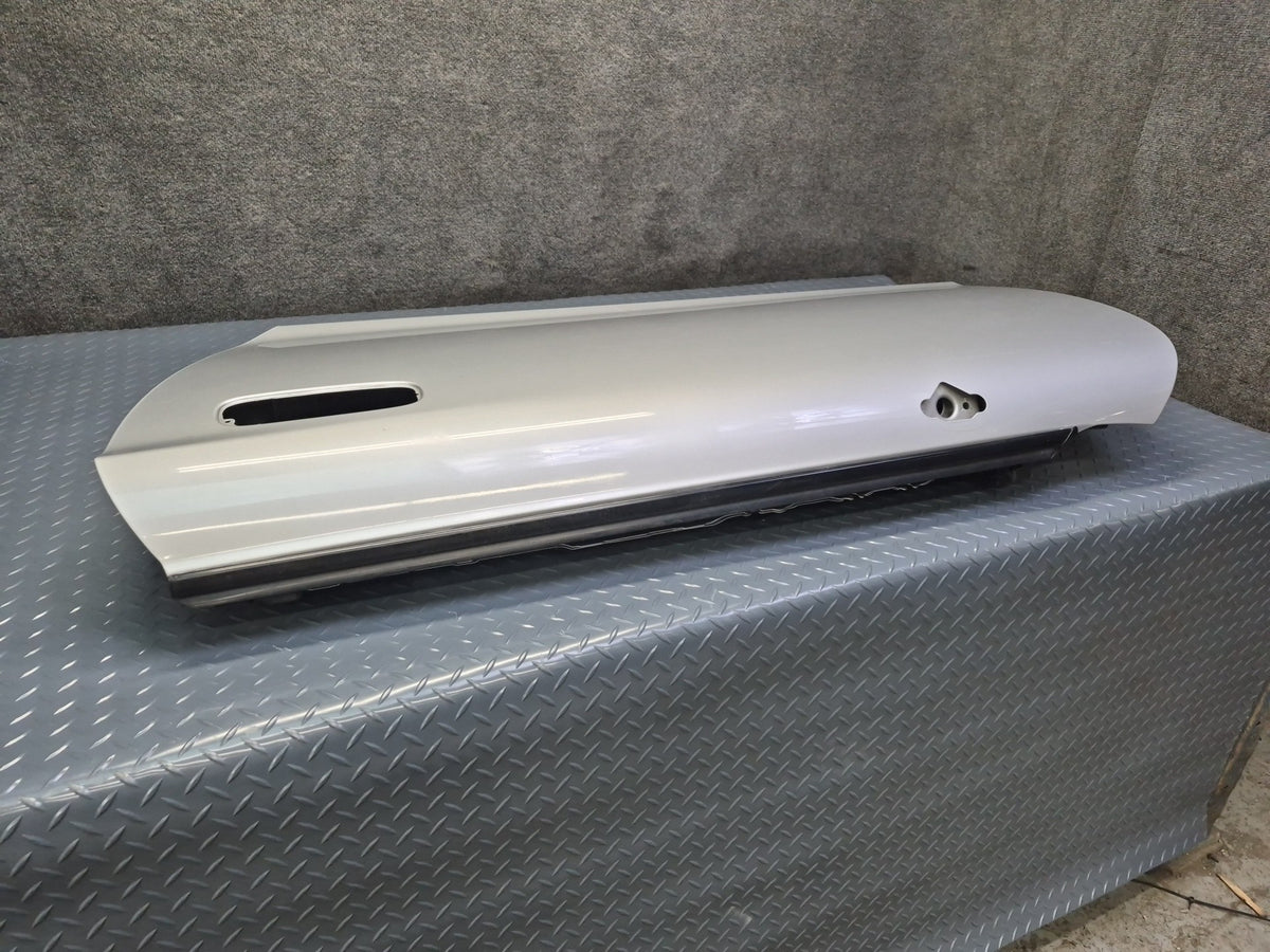 00-05 Toyota MR2 Spyder ZZW30L Left Door Shell Panel Silver OEM