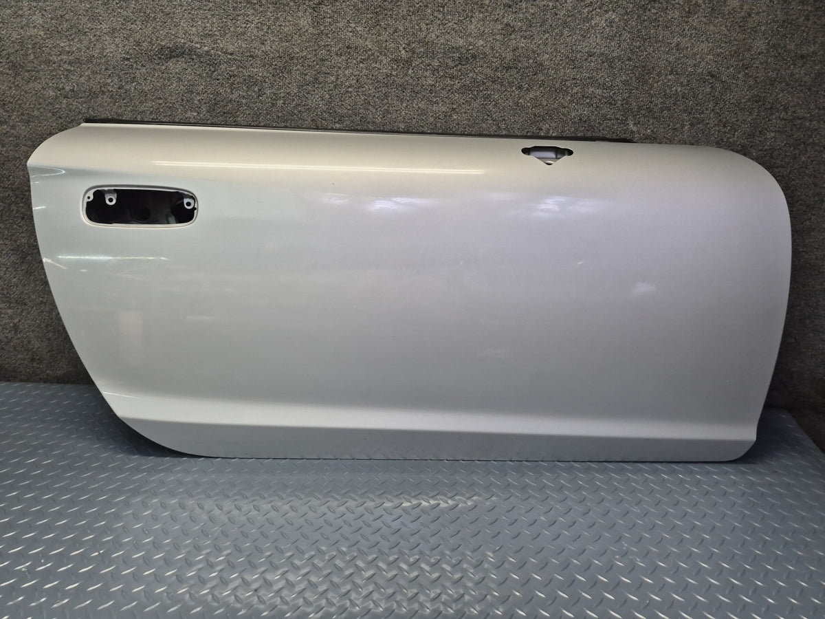 00-05 Toyota MR2 Spyder ZZW30L Right Door Shell Panel Silver OEM