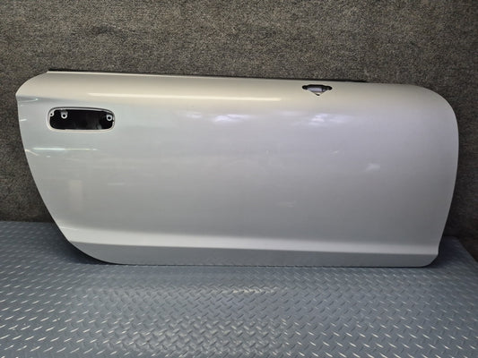00-05 Toyota MR2 Spyder ZZW30L Right Door Shell Panel Silver OEM