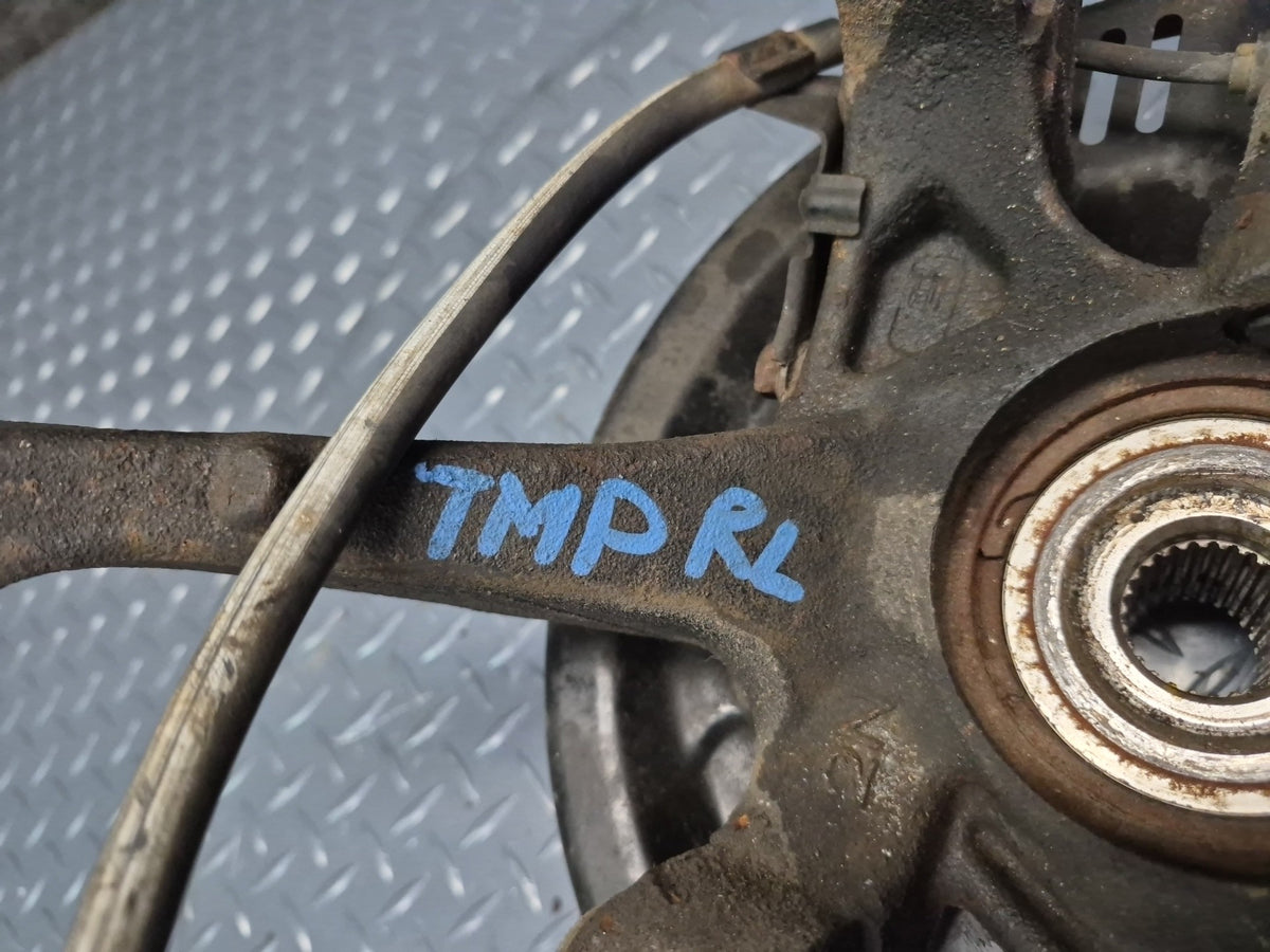 00-05 Toyota MR2 Spyder ZZW30L Rear Left Spindle Knuckle Wheel Hub Bearing OEM