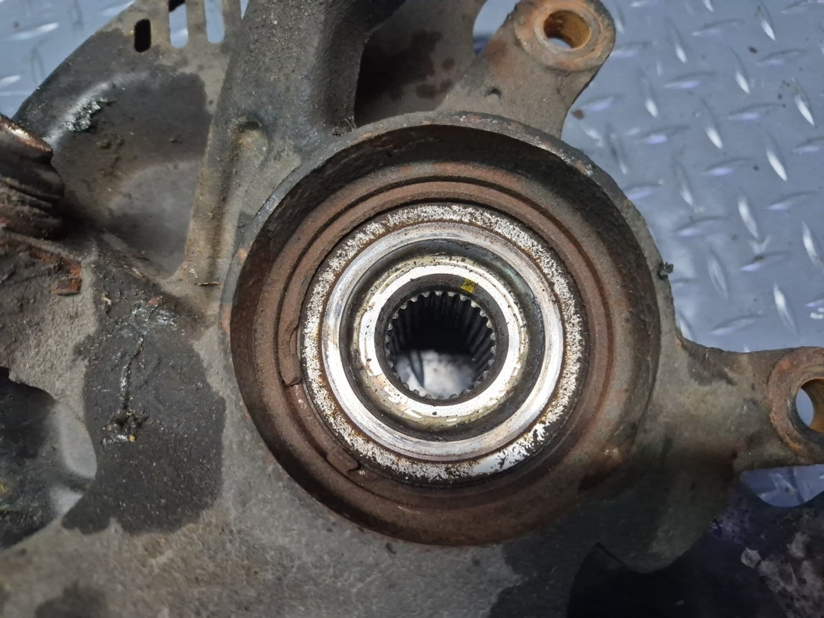 00-05 Toyota MR2 Spyder ZZW30L Rear Right Spindle Knuckle Wheel Hub Bearing OEM