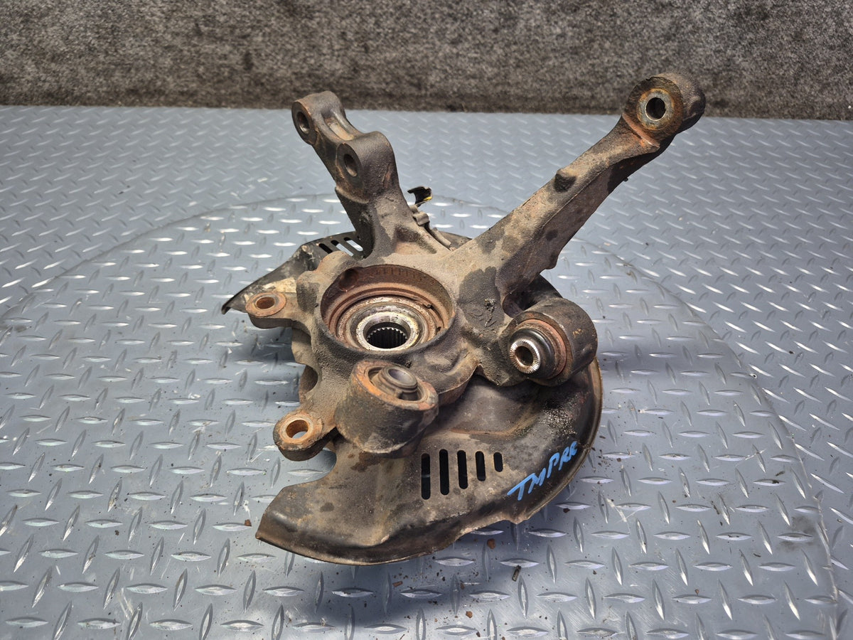 00-05 Toyota MR2 Spyder ZZW30L Rear Right Spindle Knuckle Wheel Hub Bearing OEM