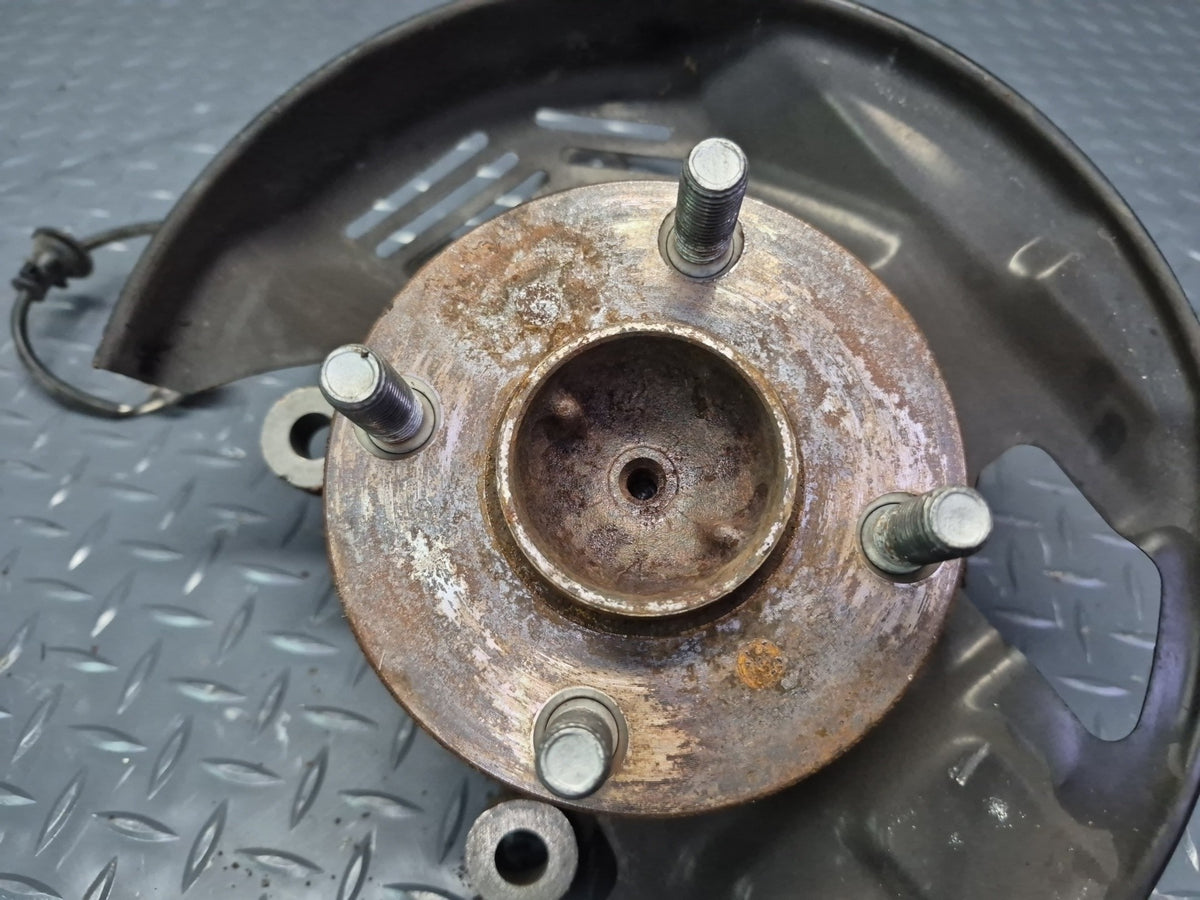 00-05 Toyota MR2 Spyder ZZW30L Front Right Spindle Knuckle Wheel Hub Bearing OEM