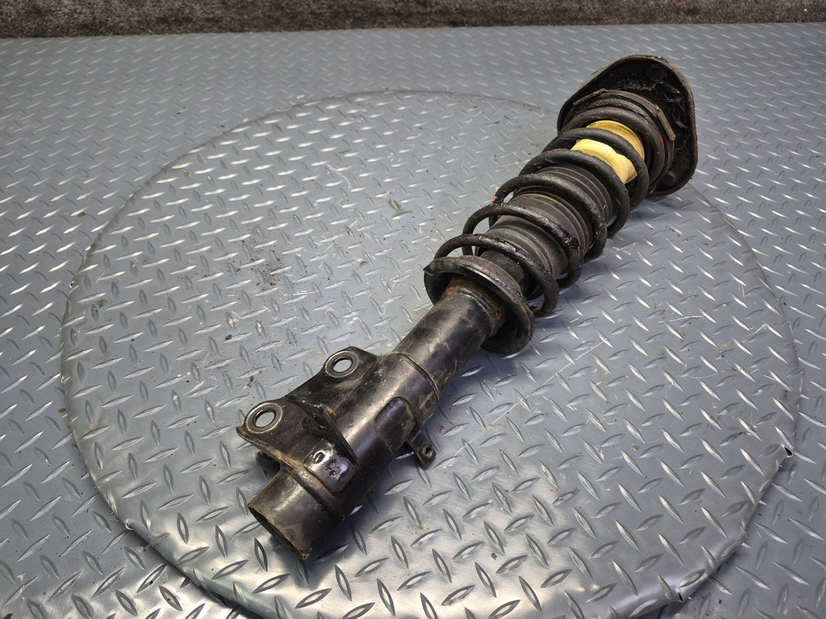 03-05 Toyota MR2 Spyder ZZW30L Set of 2 Front Strut Shock Absorber OEM