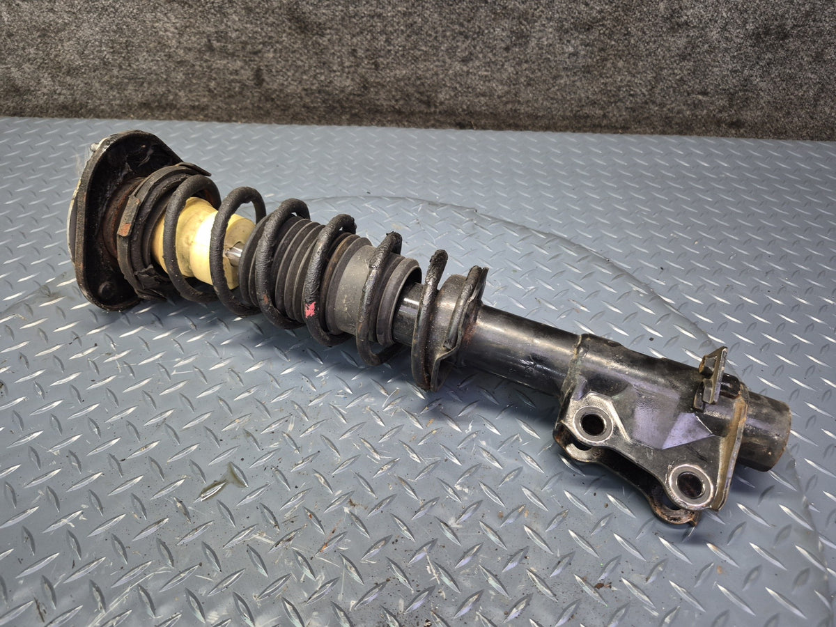 03-05 Toyota MR2 Spyder ZZW30L Set of 2 Front Strut Shock Absorber OEM